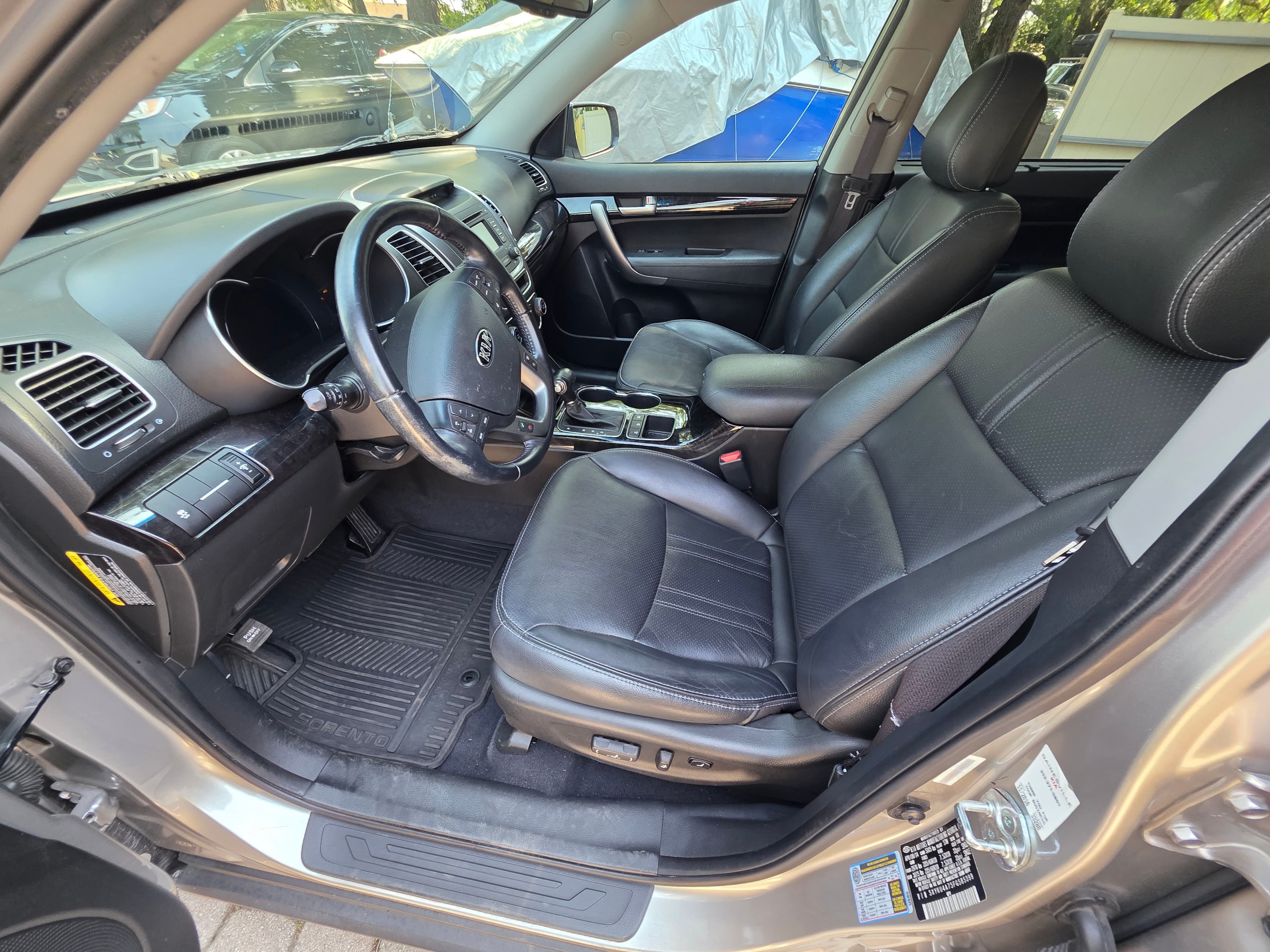 2015 Kia Sorento thumbnail 8