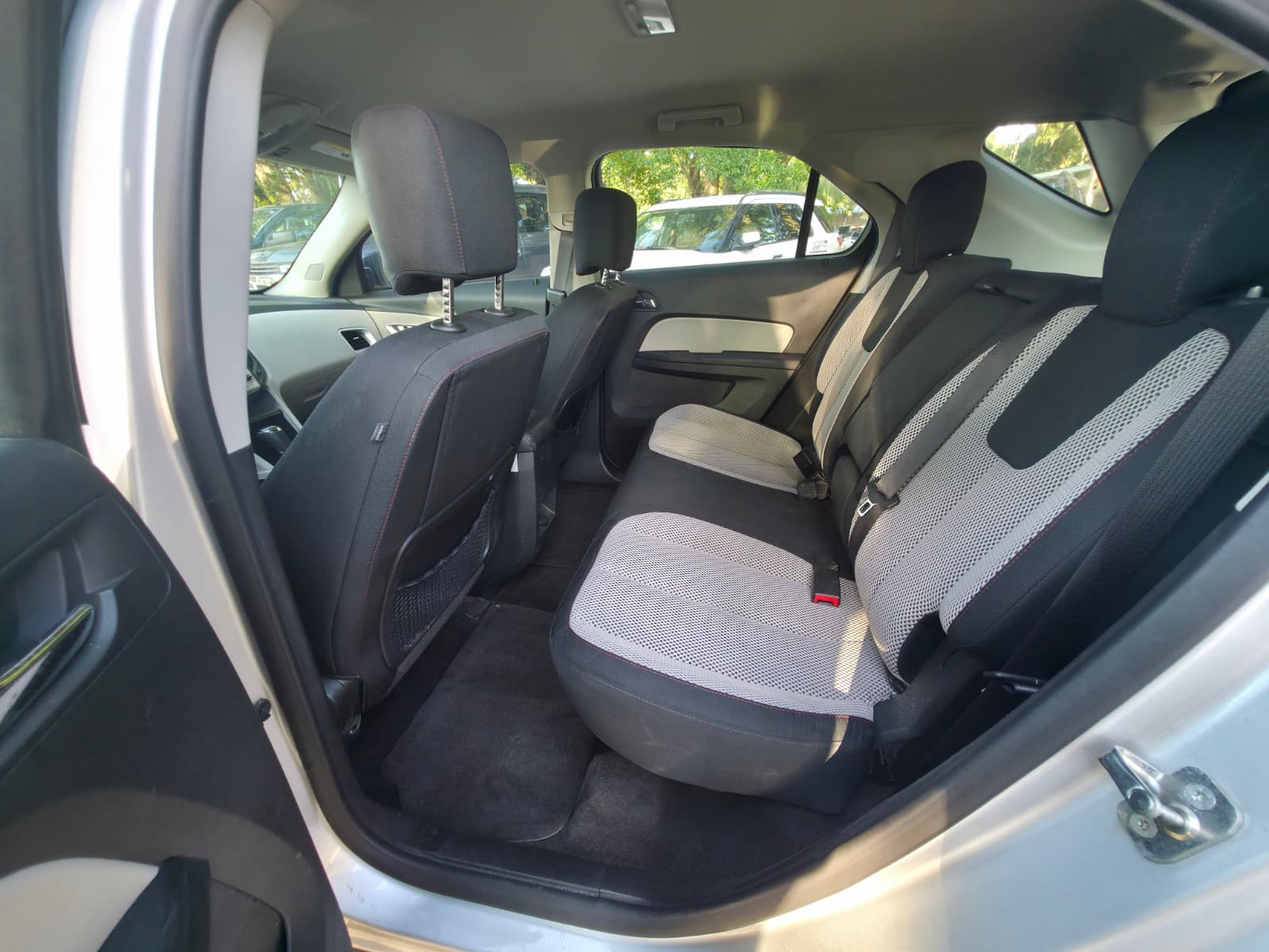 2016 Chevrolet Equinox thumbnail 10