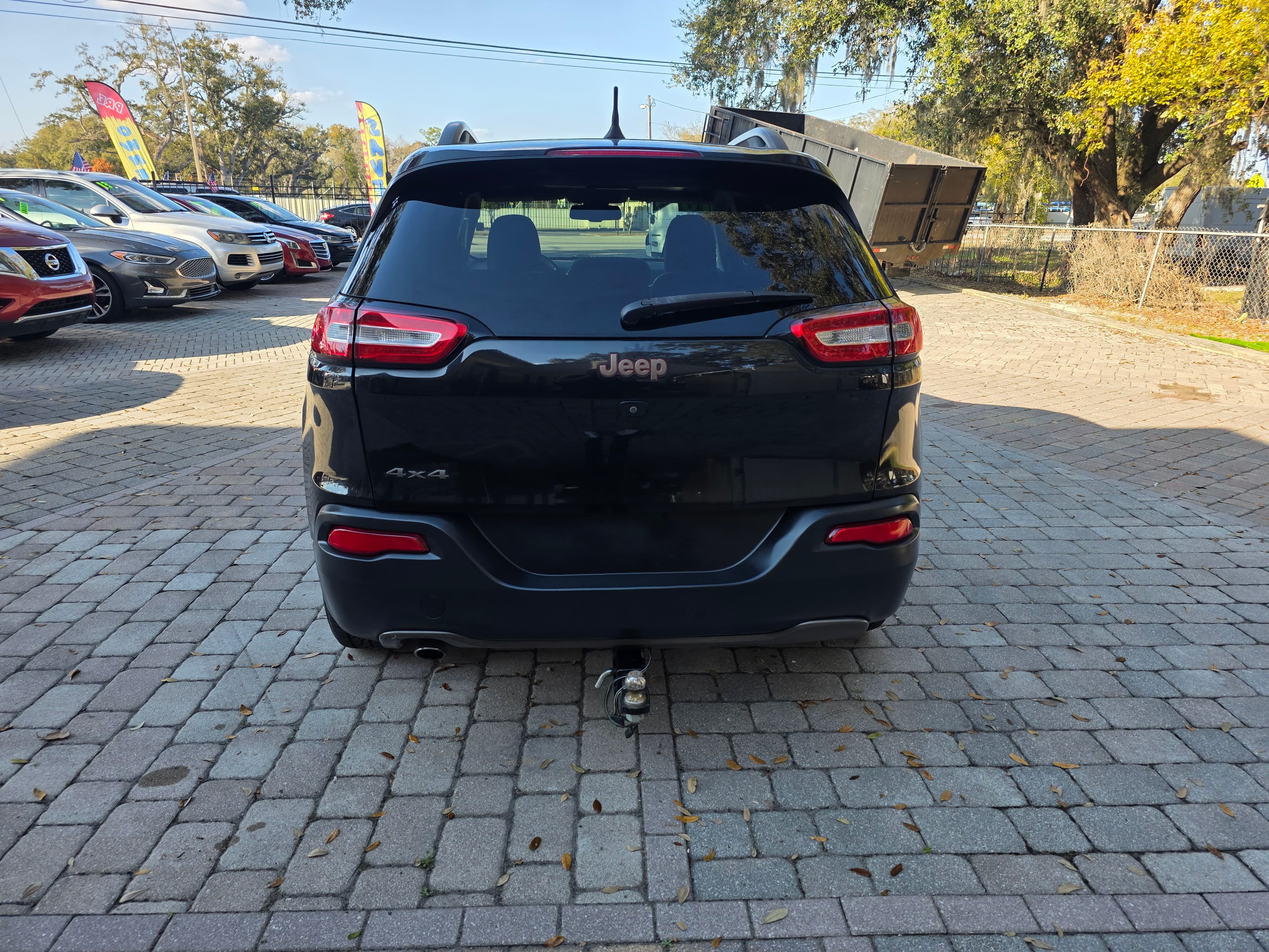 2016 Jeep Cherokee thumbnail 7