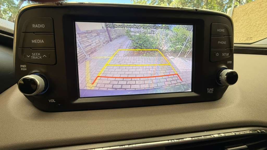 2020 Hyundai Santa Fe thumbnail 9
