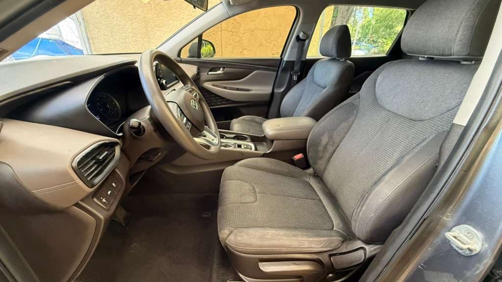 2020 Hyundai Santa Fe thumbnail 10