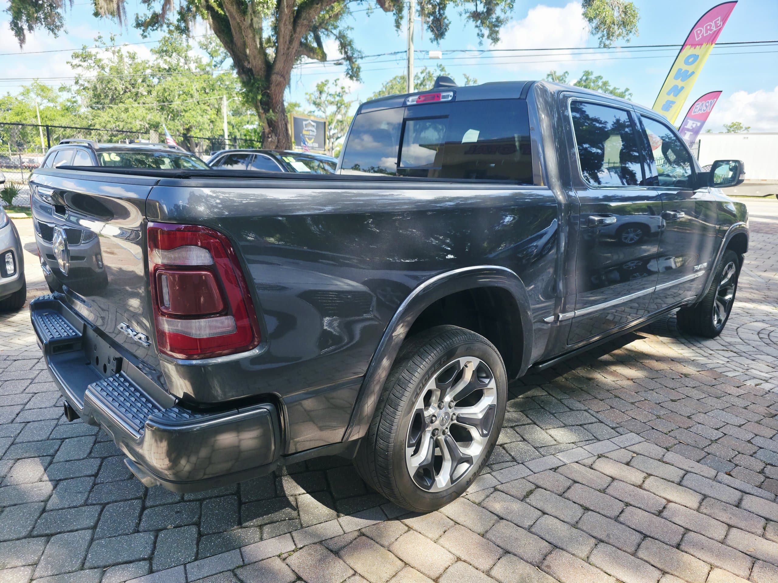 2020 RAM 1500 thumbnail 6