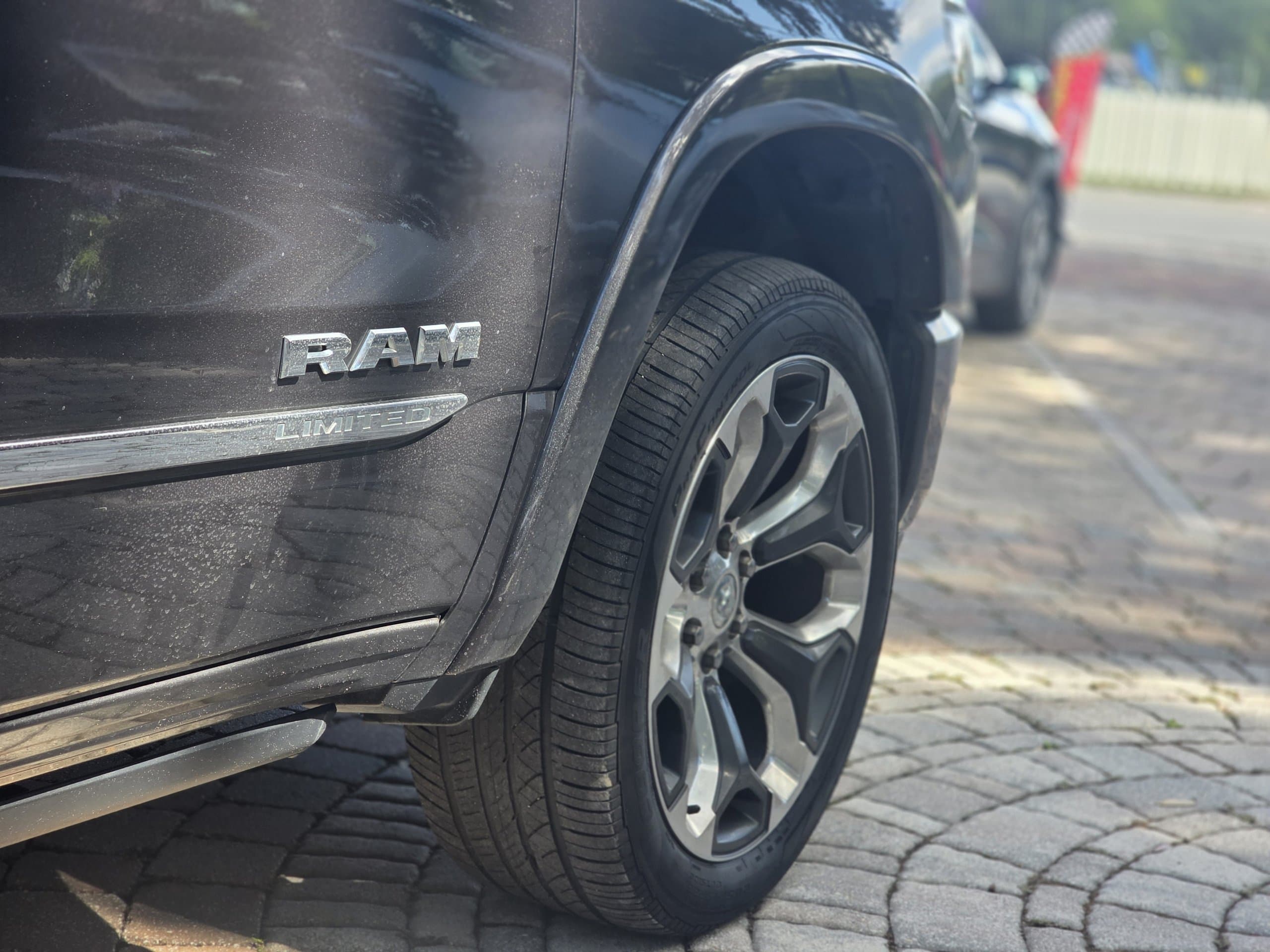 2020 RAM 1500 thumbnail 14
