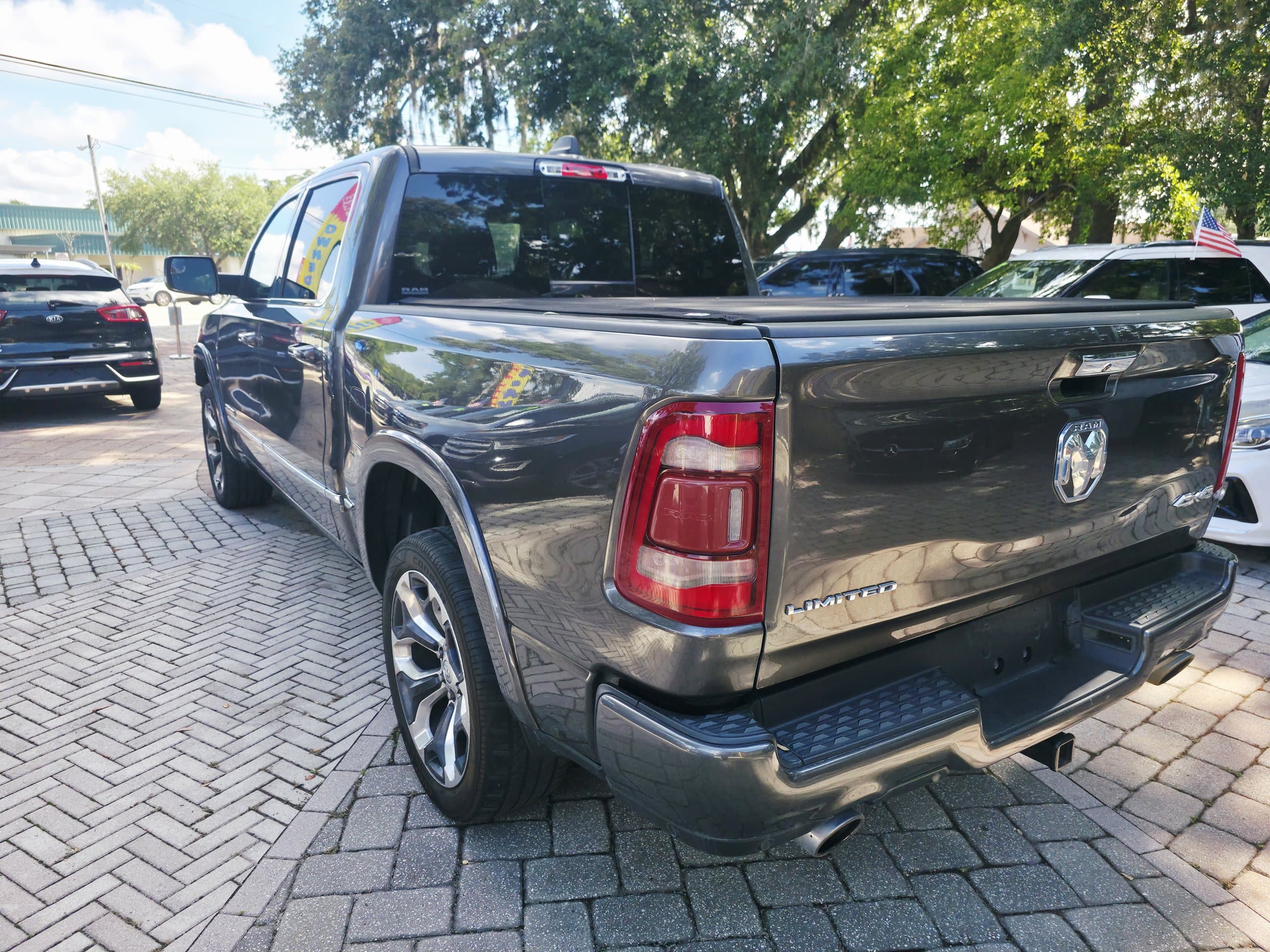 2020 RAM 1500 thumbnail 9