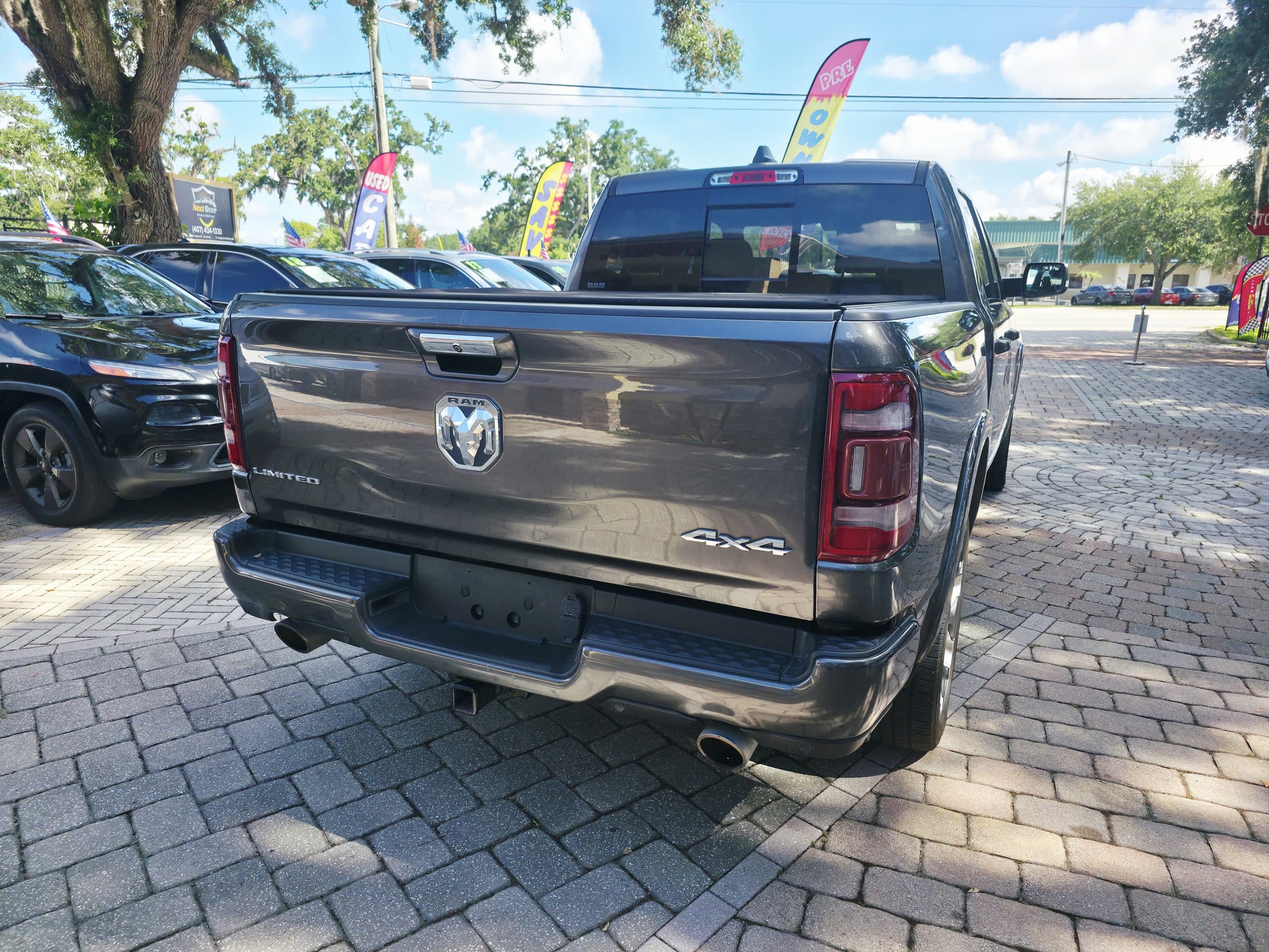2020 RAM 1500 thumbnail 7
