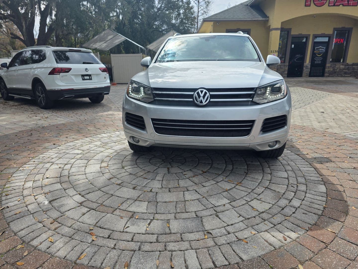 2013 Volkswagen Touareg VR6 Sport Silver — Next Gear Remarketing Orlando, FL