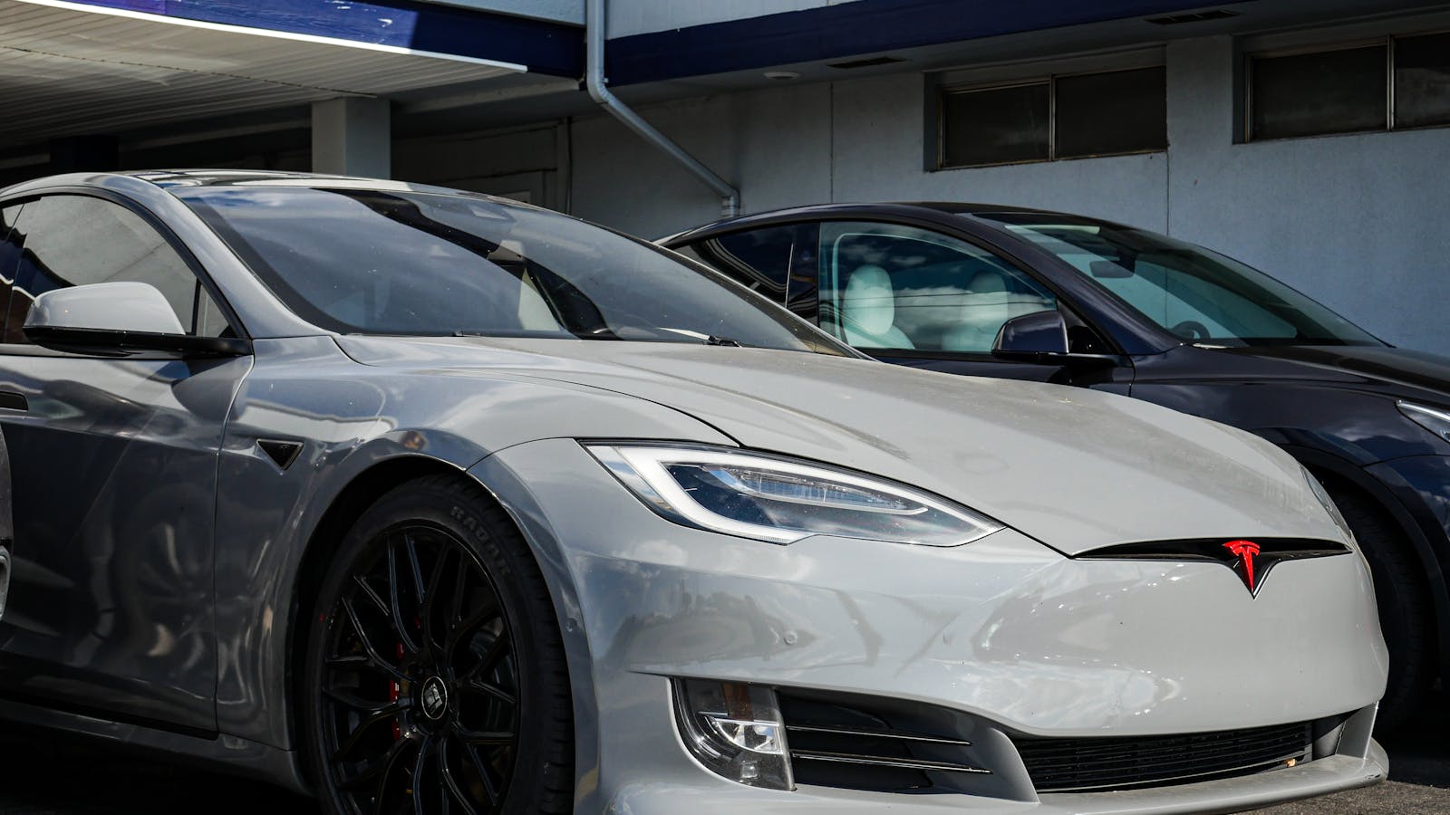2014 Tesla Model S P85 Review: Is a 12-Year-Old Tesla Worth It in 2026?