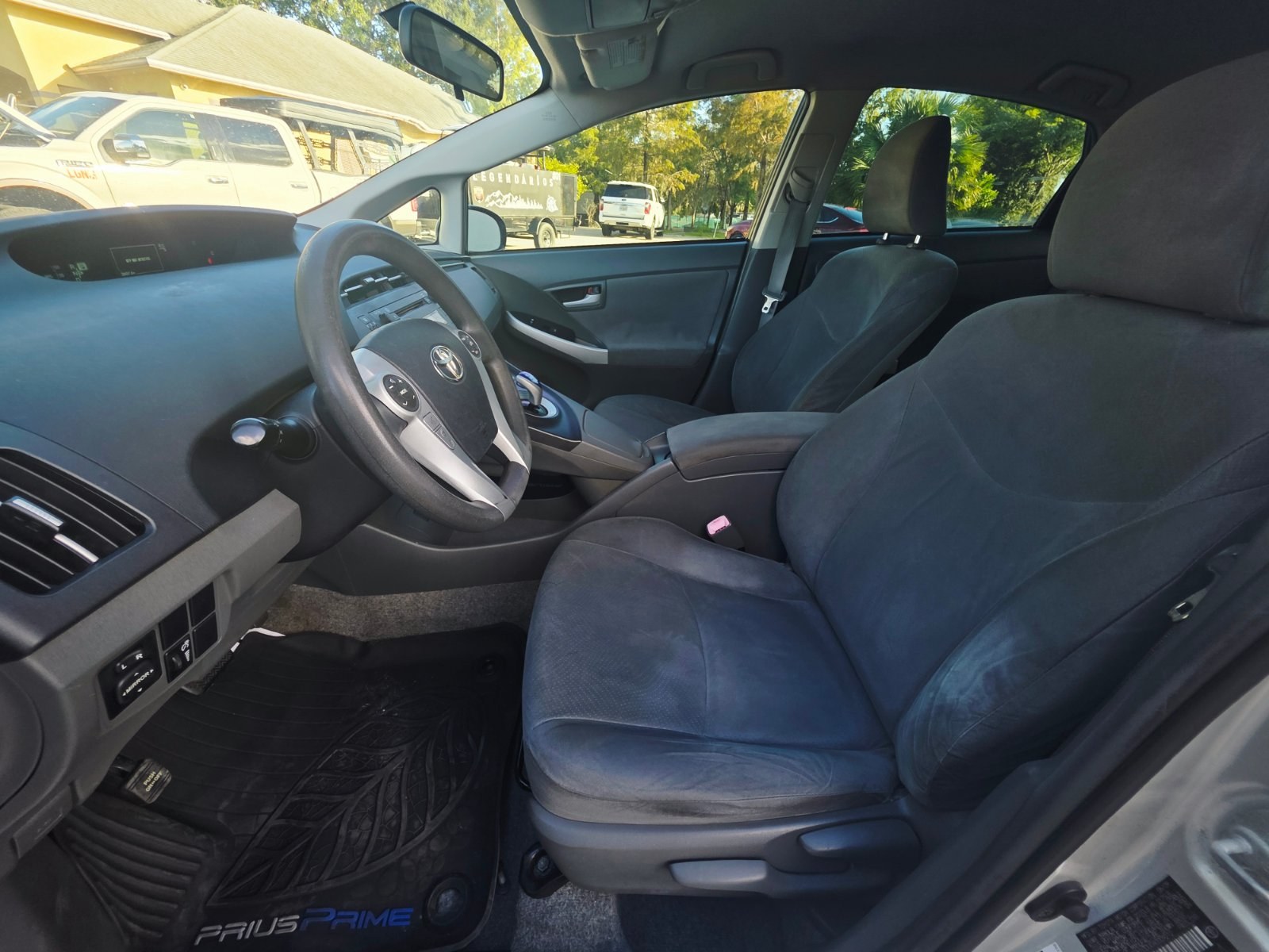 2010 Toyota Prius thumbnail 19
