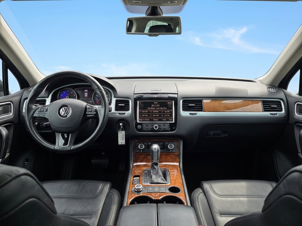 2013 Volkswagen Touareg thumbnail 7