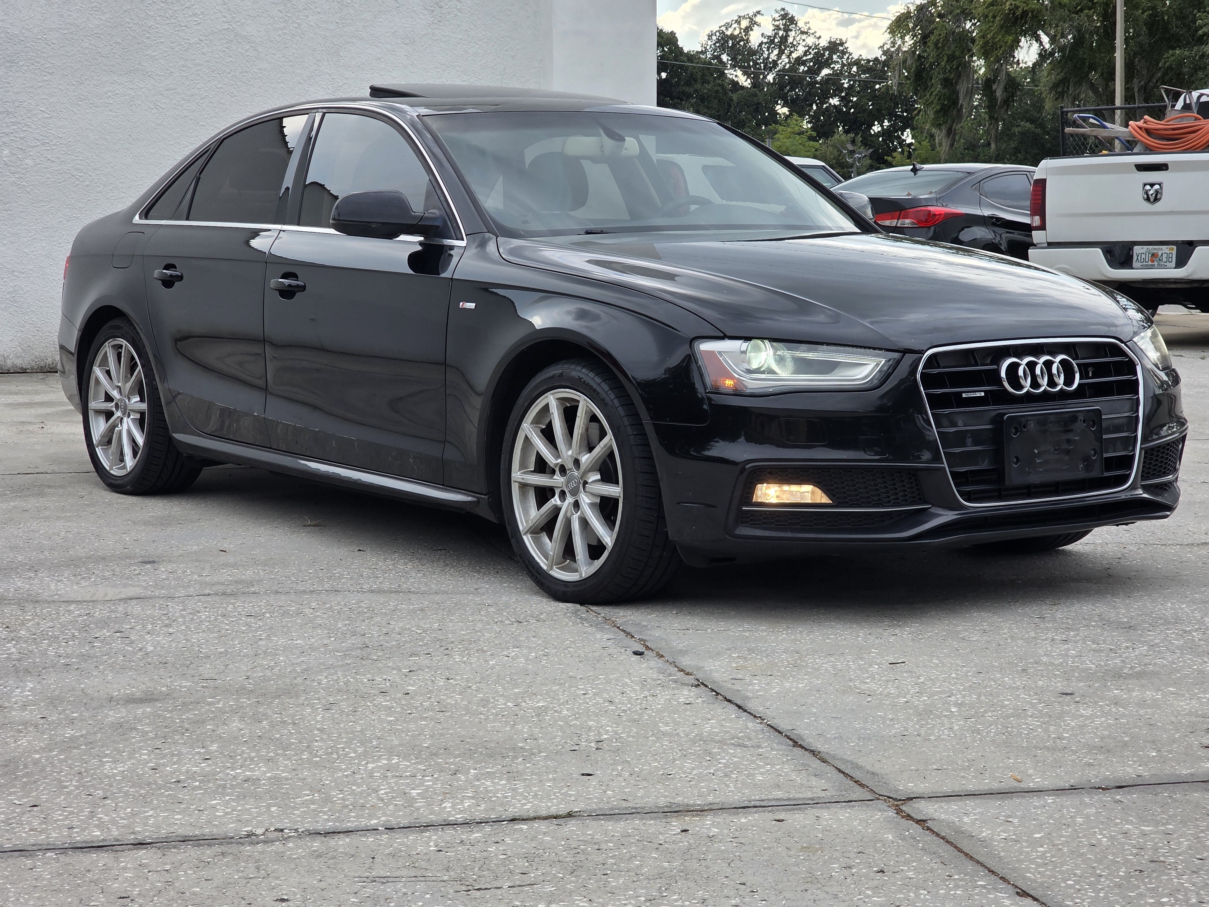 2014 Audi A4 thumbnail 3
