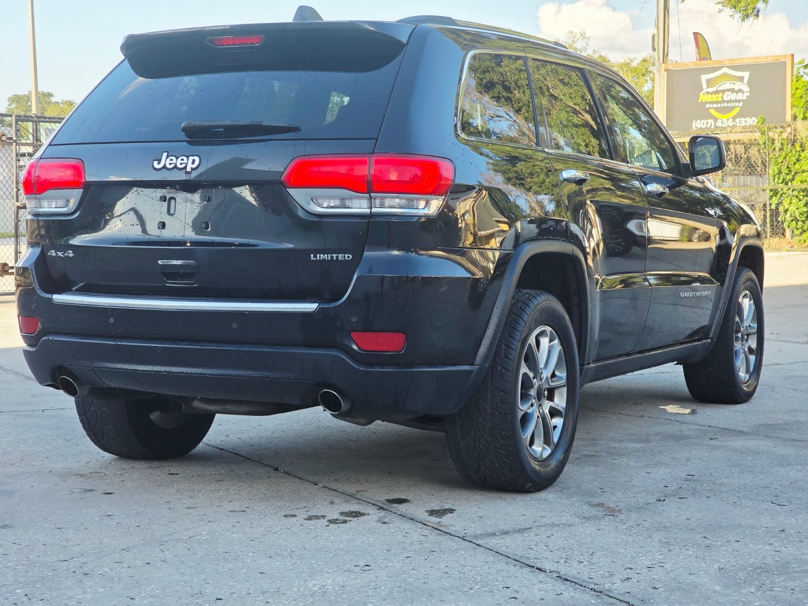 2014 Jeep Grand Cherokee thumbnail 6
