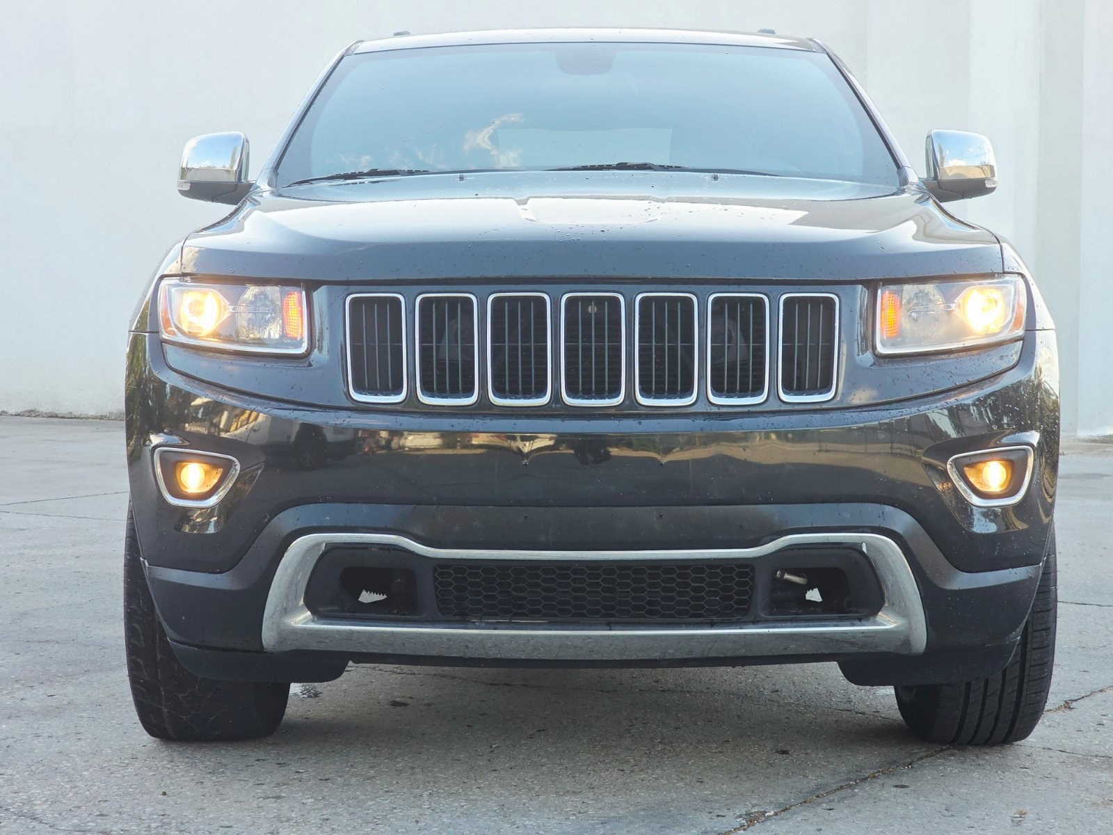 2014 Jeep Grand Cherokee thumbnail 3