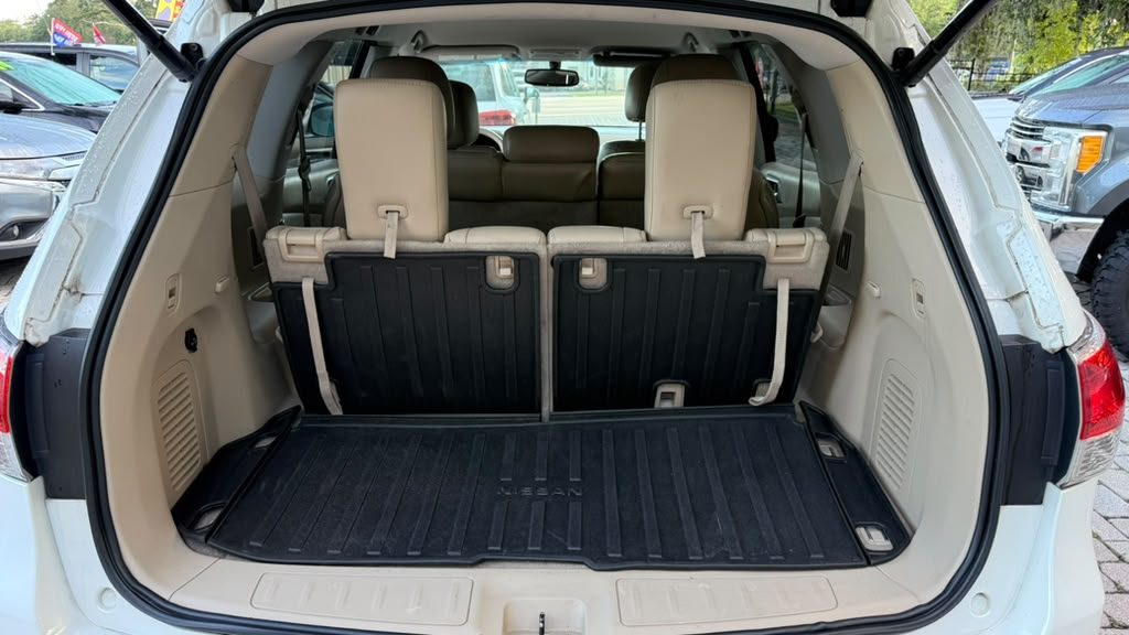 2014 Nissan Pathfinder thumbnail 17
