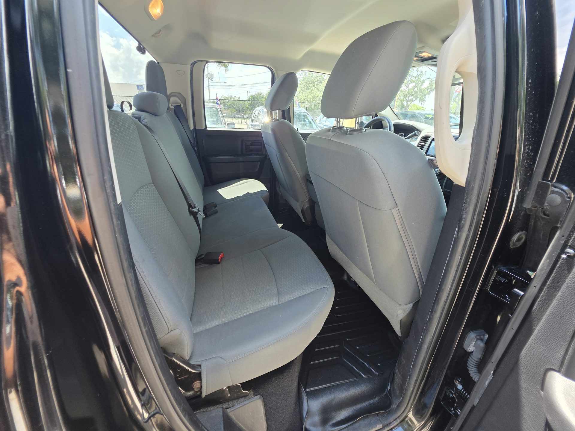 2014 Ram 1500 thumbnail 11