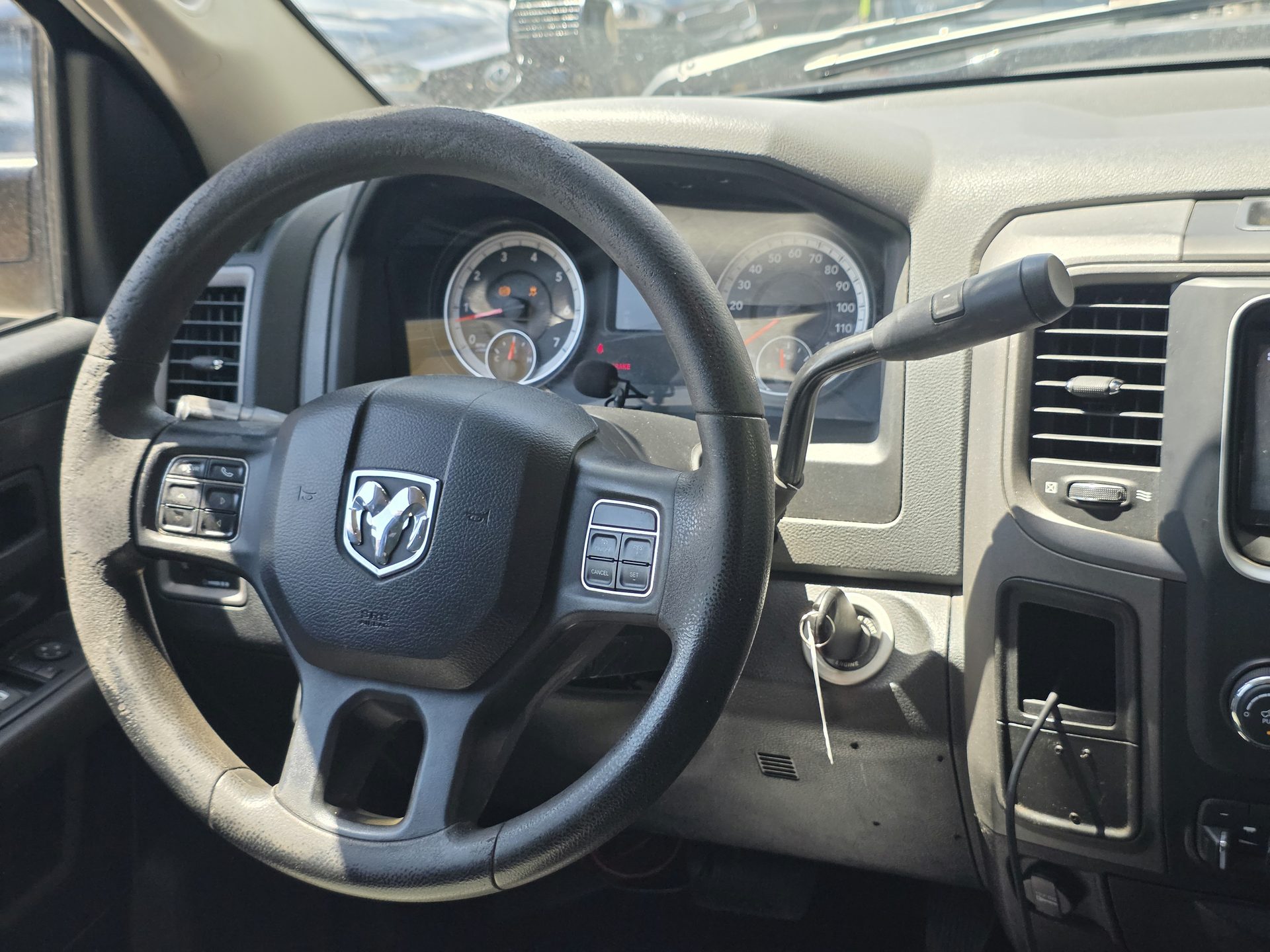 2014 Ram 1500 thumbnail 16