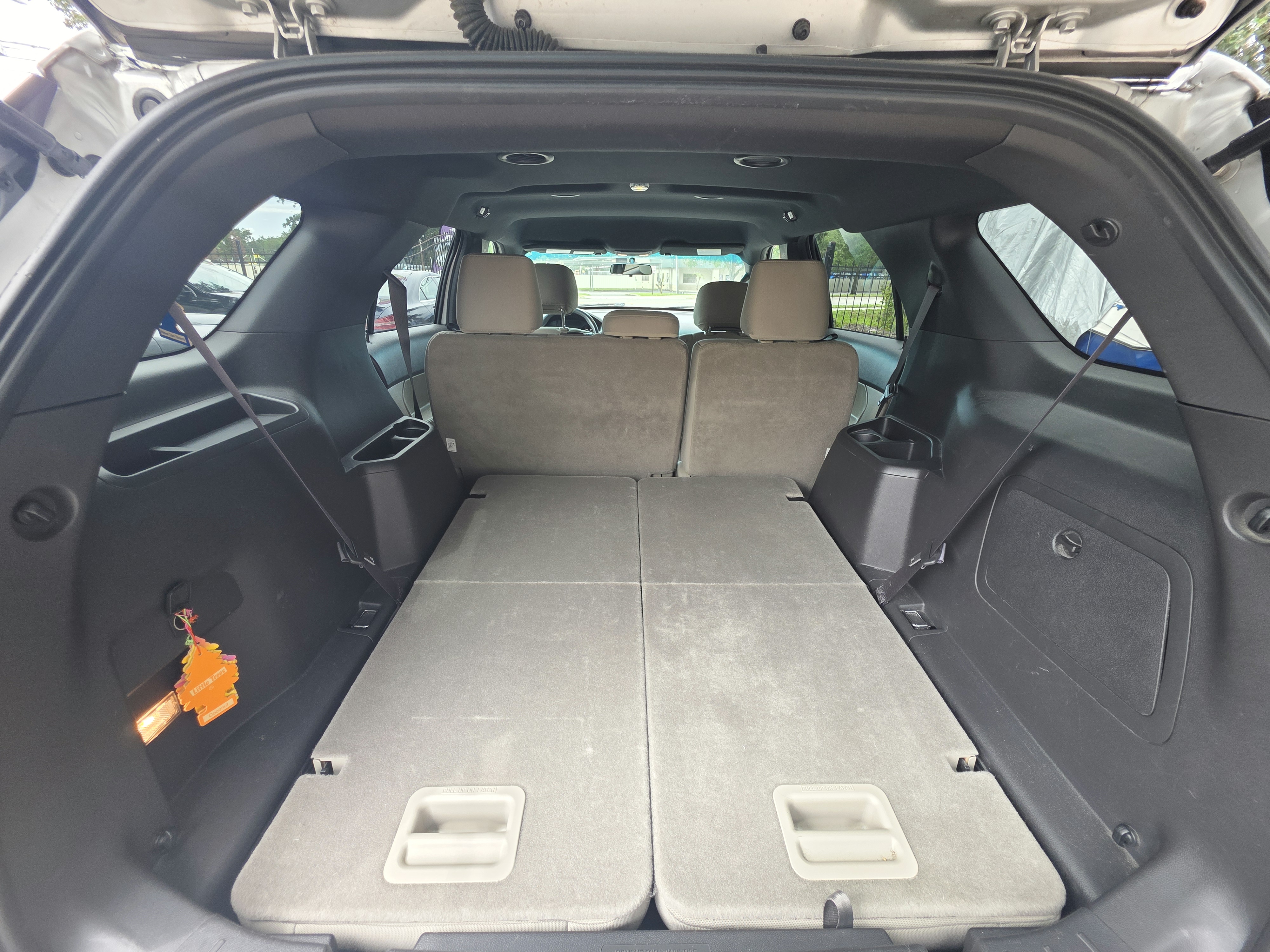 2015 Ford Explorer thumbnail 18