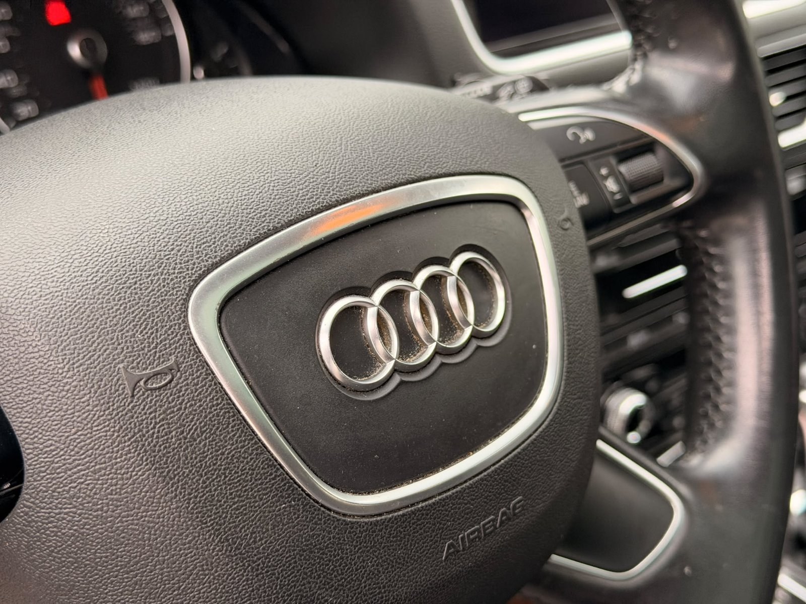 2016 Audi Q5 thumbnail 11