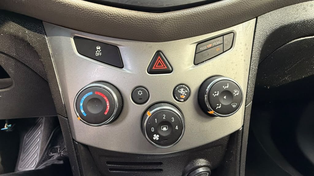 2016 Chevrolet Trax thumbnail 18
