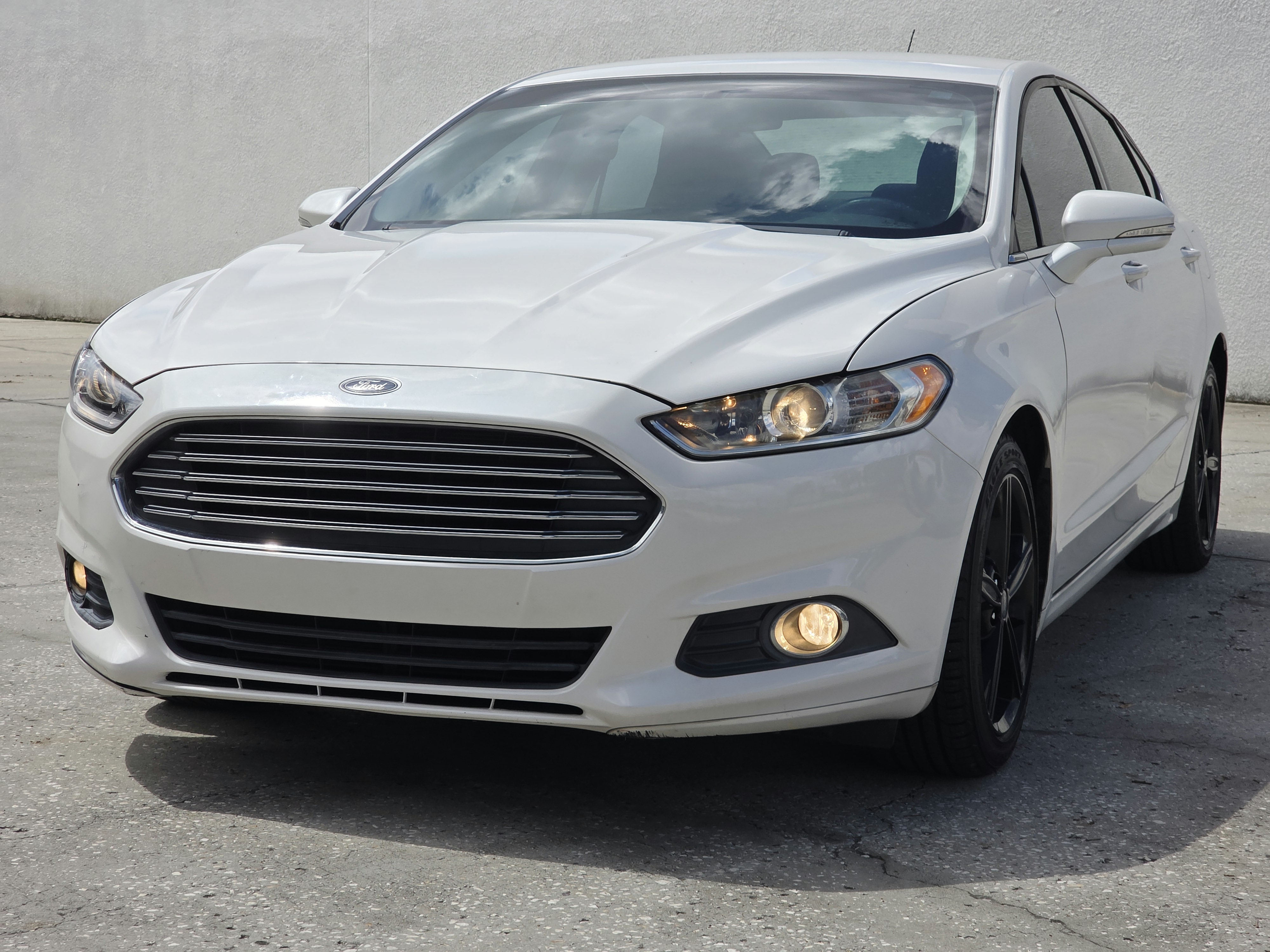 2016 Ford Fusion thumbnail 4