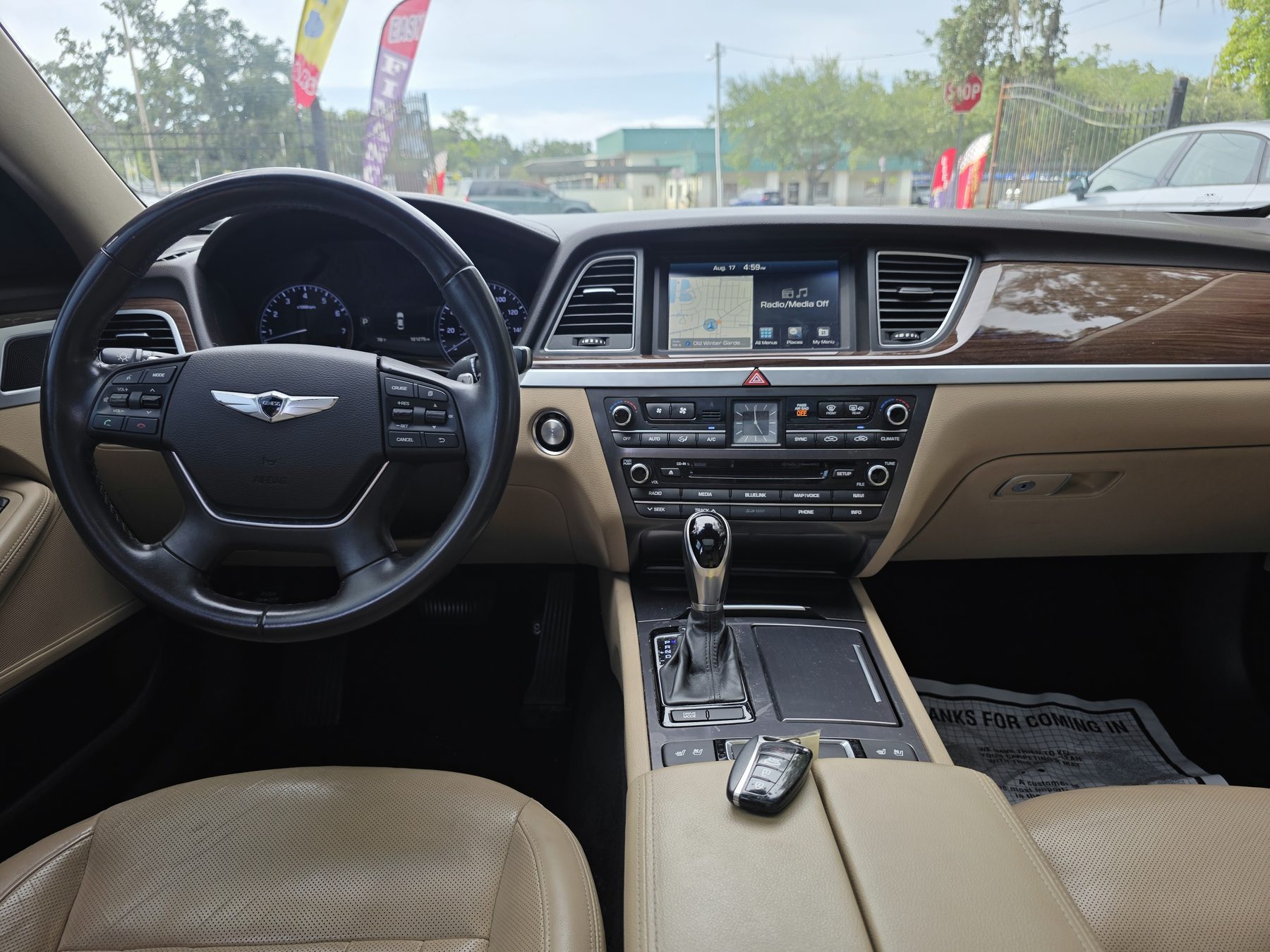 2016 Hyundai Genesis thumbnail 14