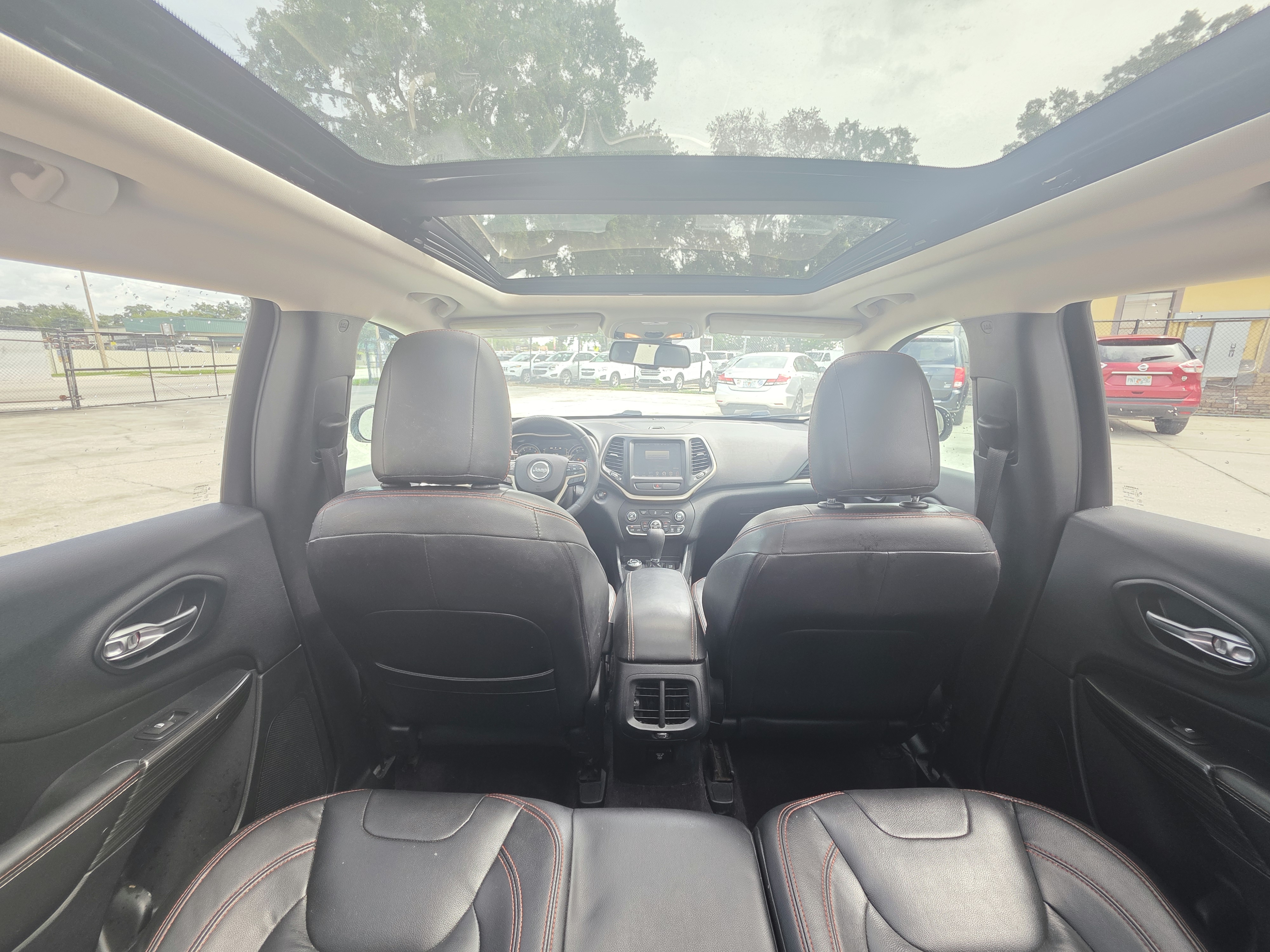 2016 Jeep Cherokee thumbnail 7