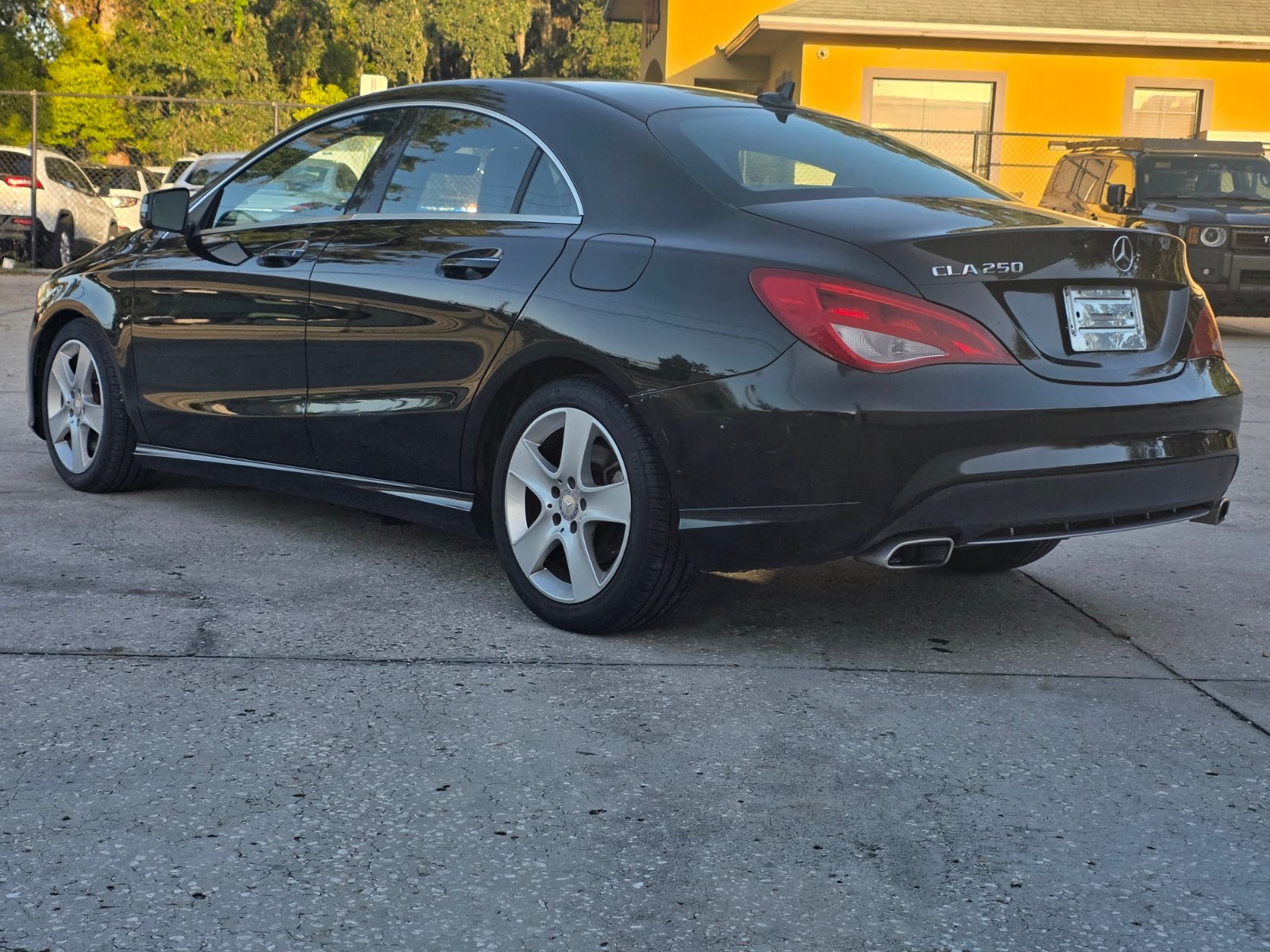 2016 Mercedes-Benz CLA-Class thumbnail 8