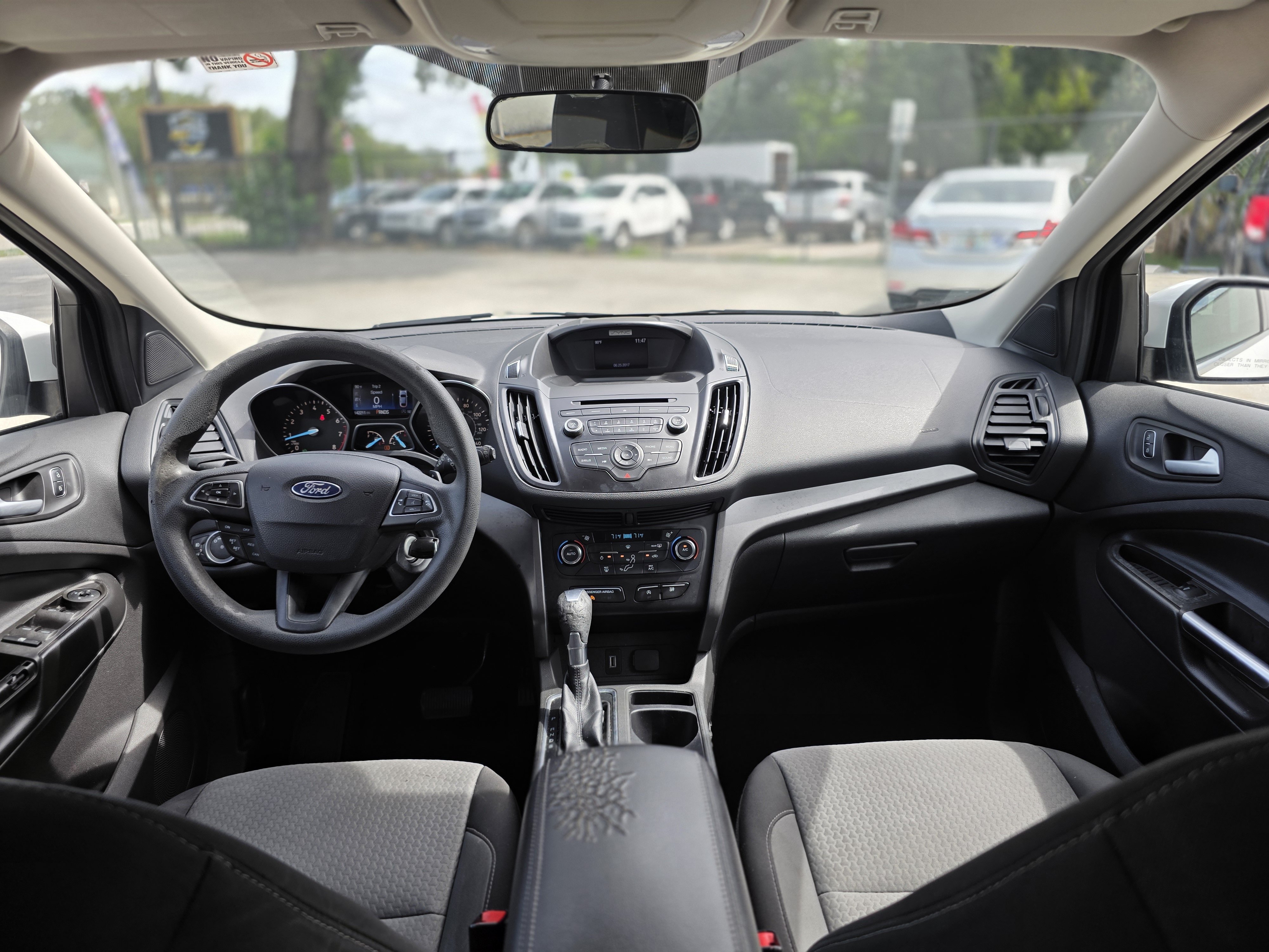 2017 Ford Escape thumbnail 21