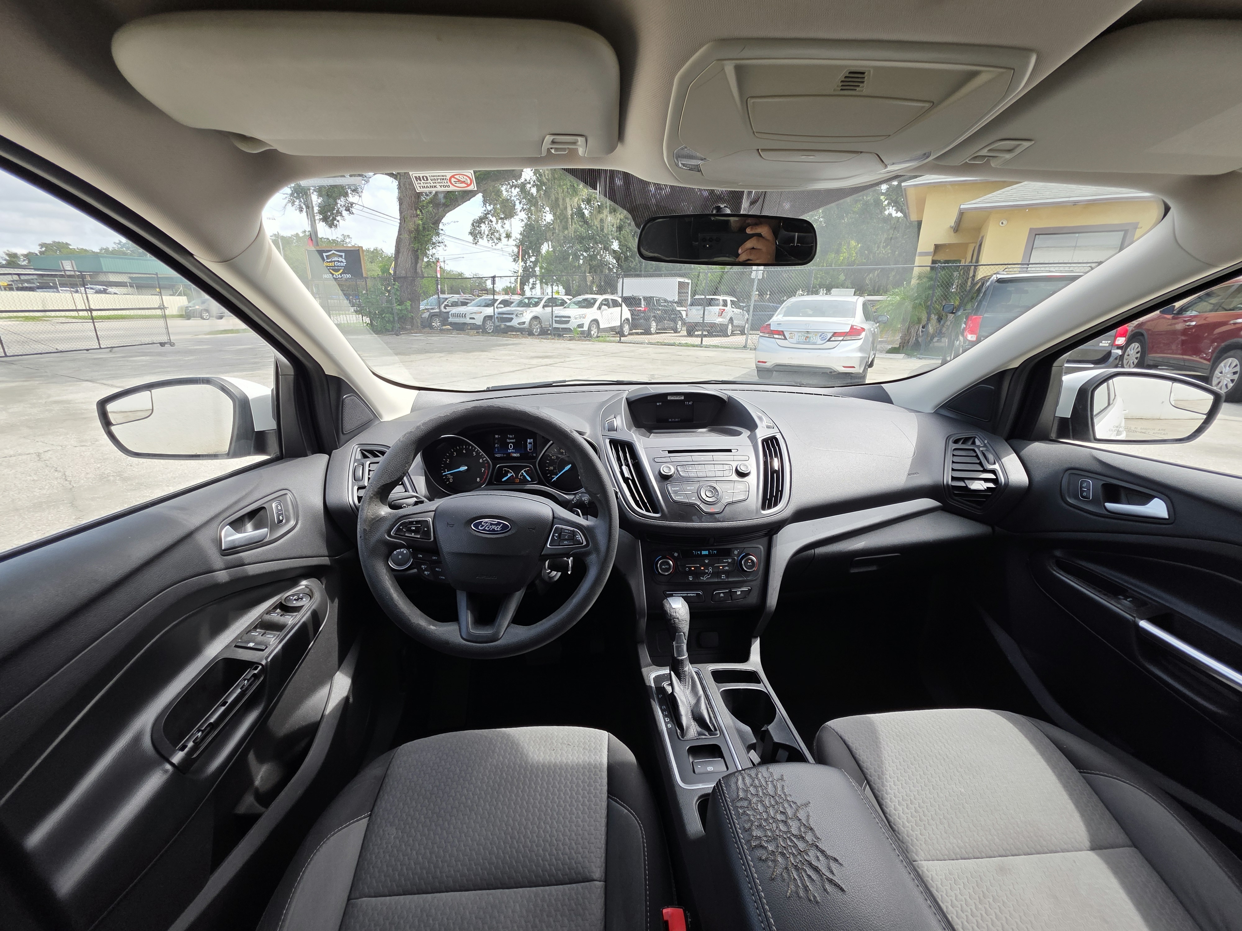 2017 Ford Escape thumbnail 18