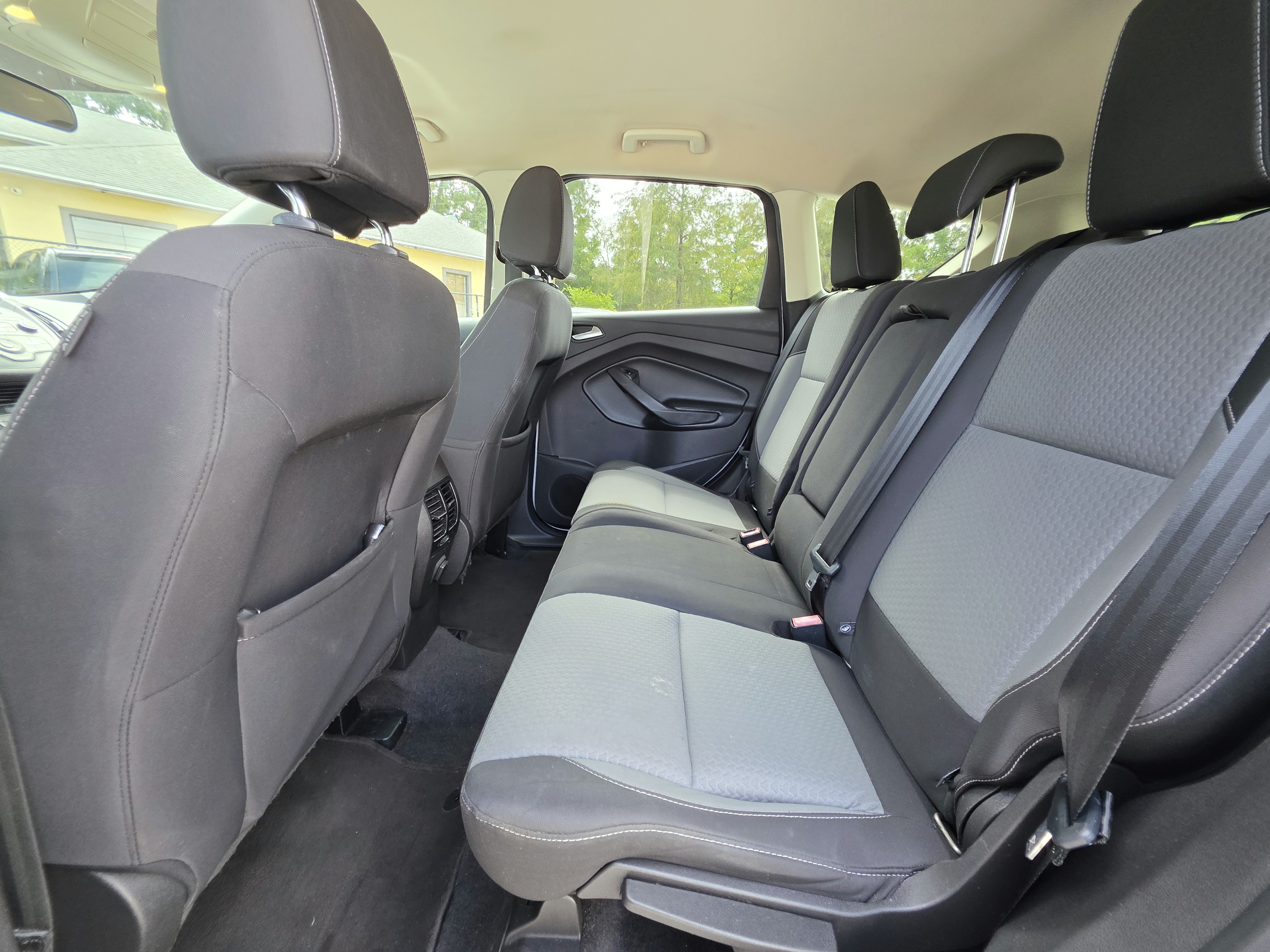 2017 Ford Escape thumbnail 14