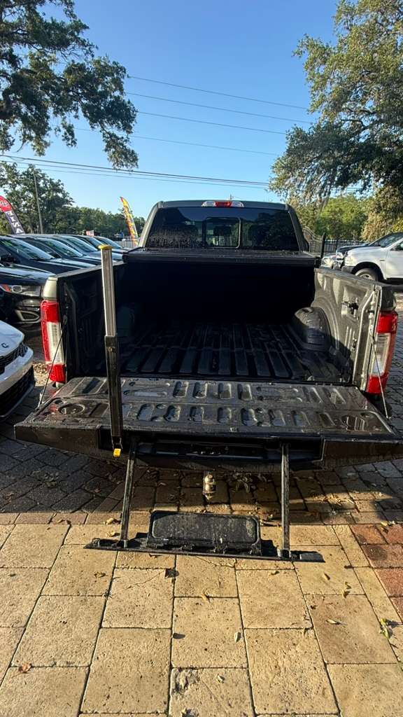 2017 Ford F-250 thumbnail 9