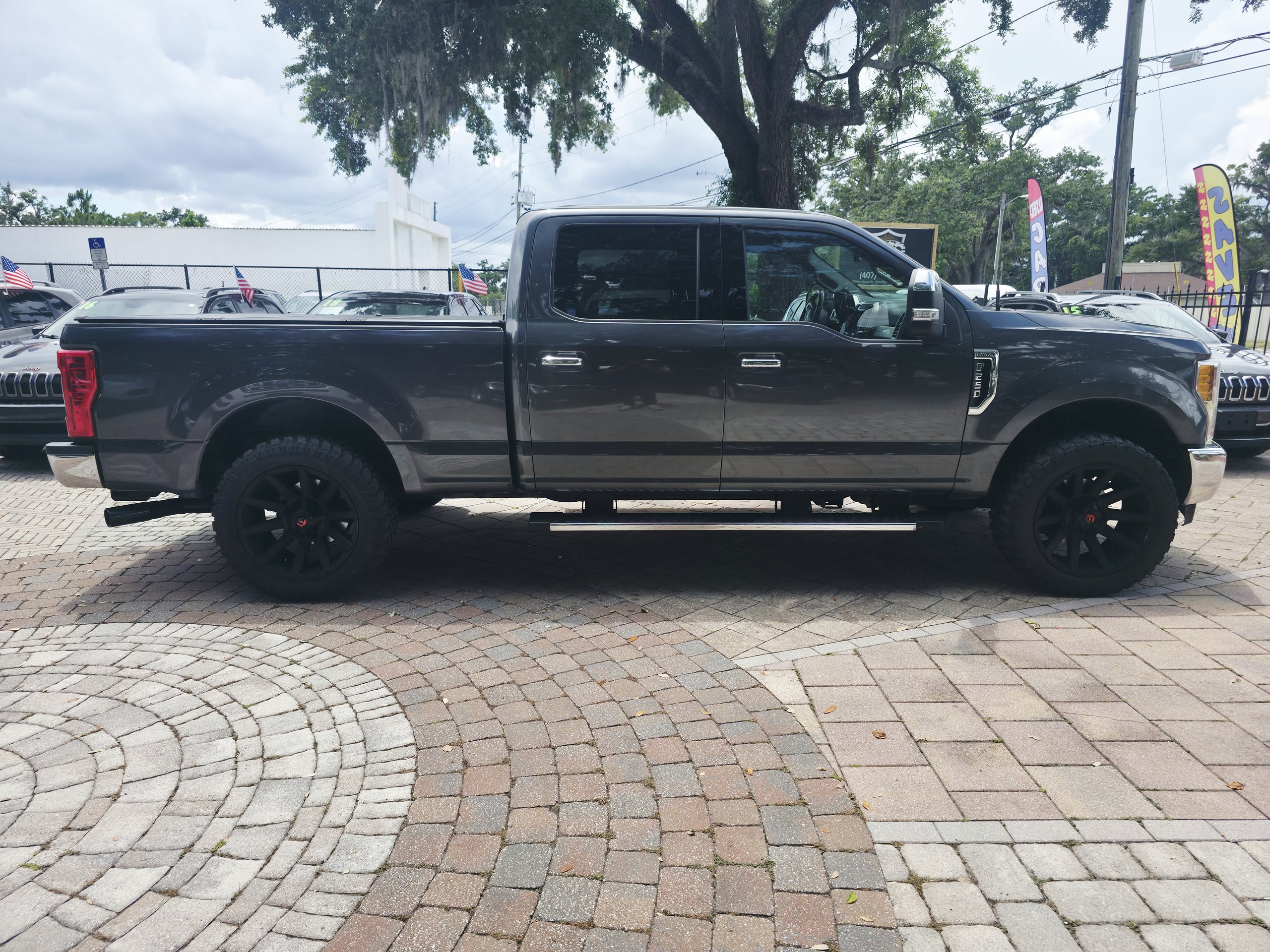 2017 Ford F-250 thumbnail 5