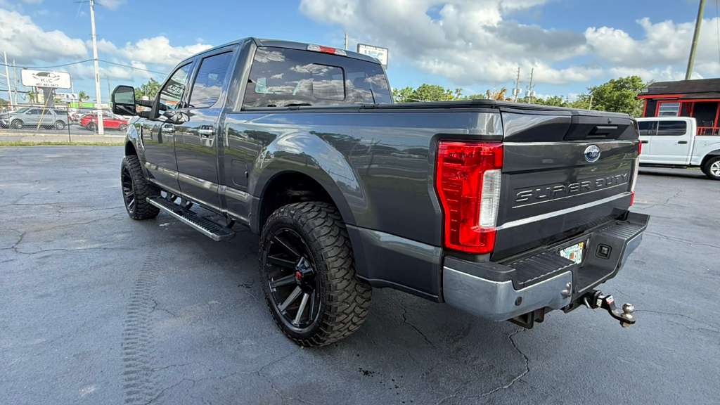 2017 Ford F-250 thumbnail 11