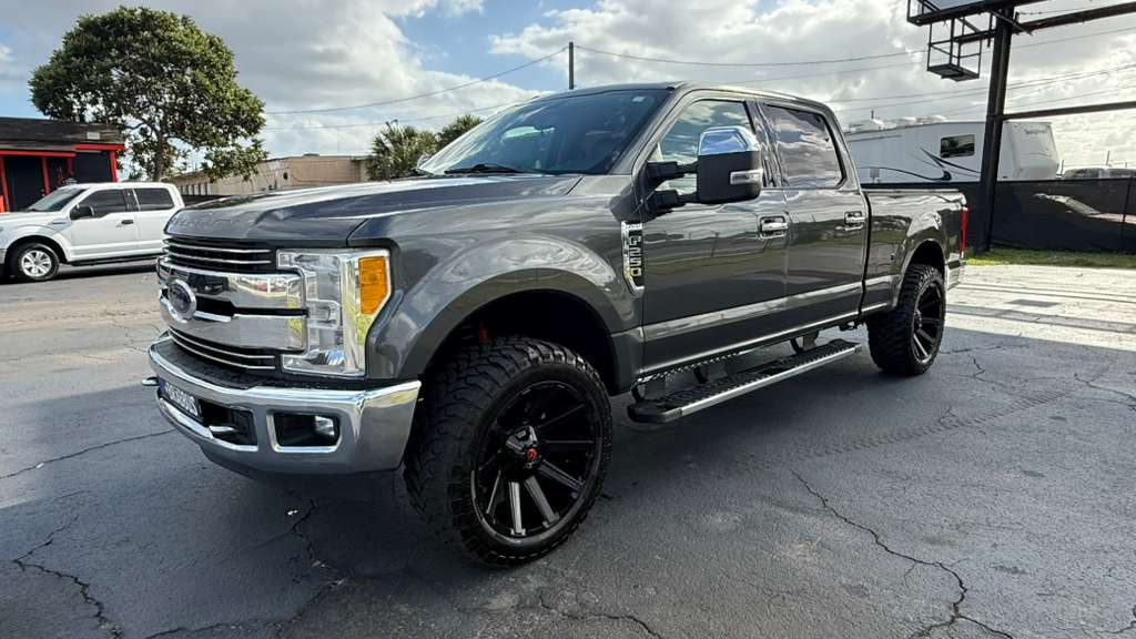 2017 Ford F-250 thumbnail 16