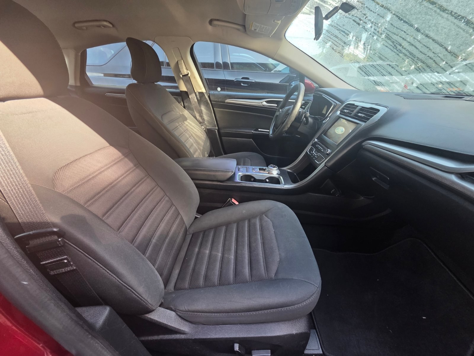 2017 Ford Fusion thumbnail 11