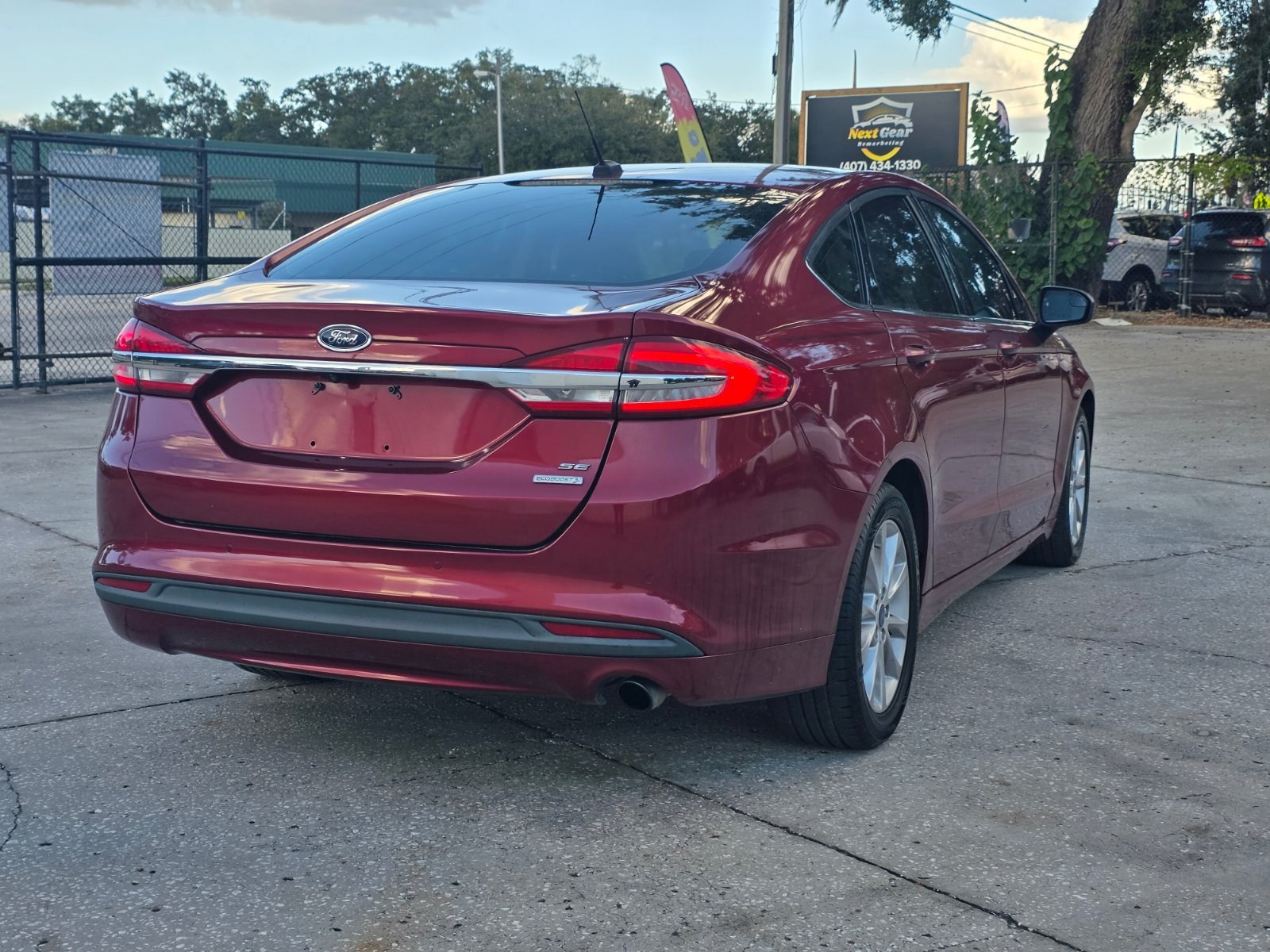 2017 Ford Fusion thumbnail 7