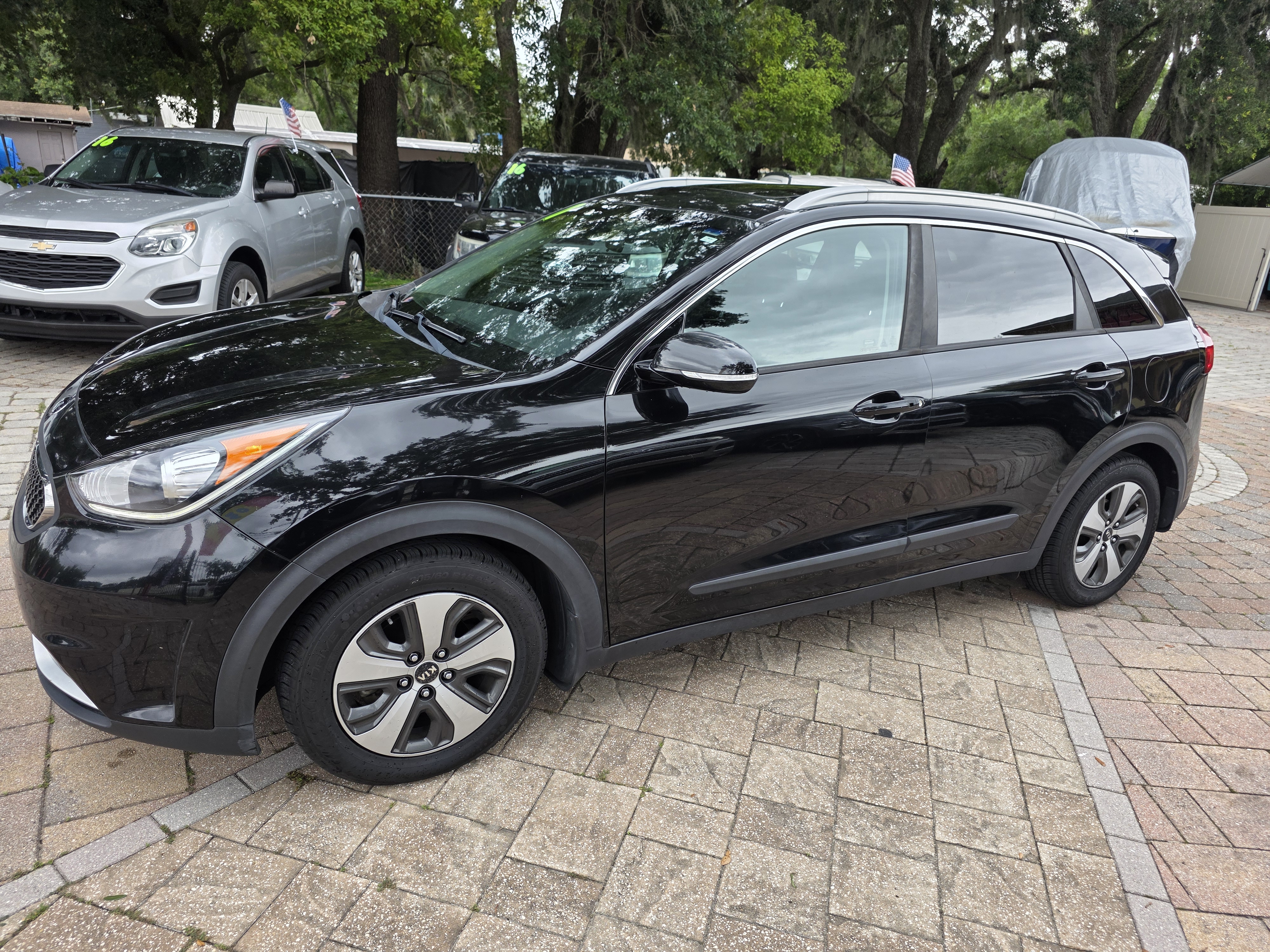 2017 Kia Niro thumbnail 10
