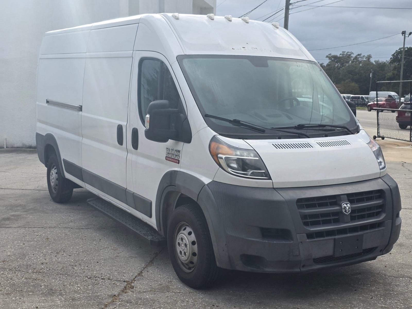 2017 Ram ProMaster 2500 thumbnail 3