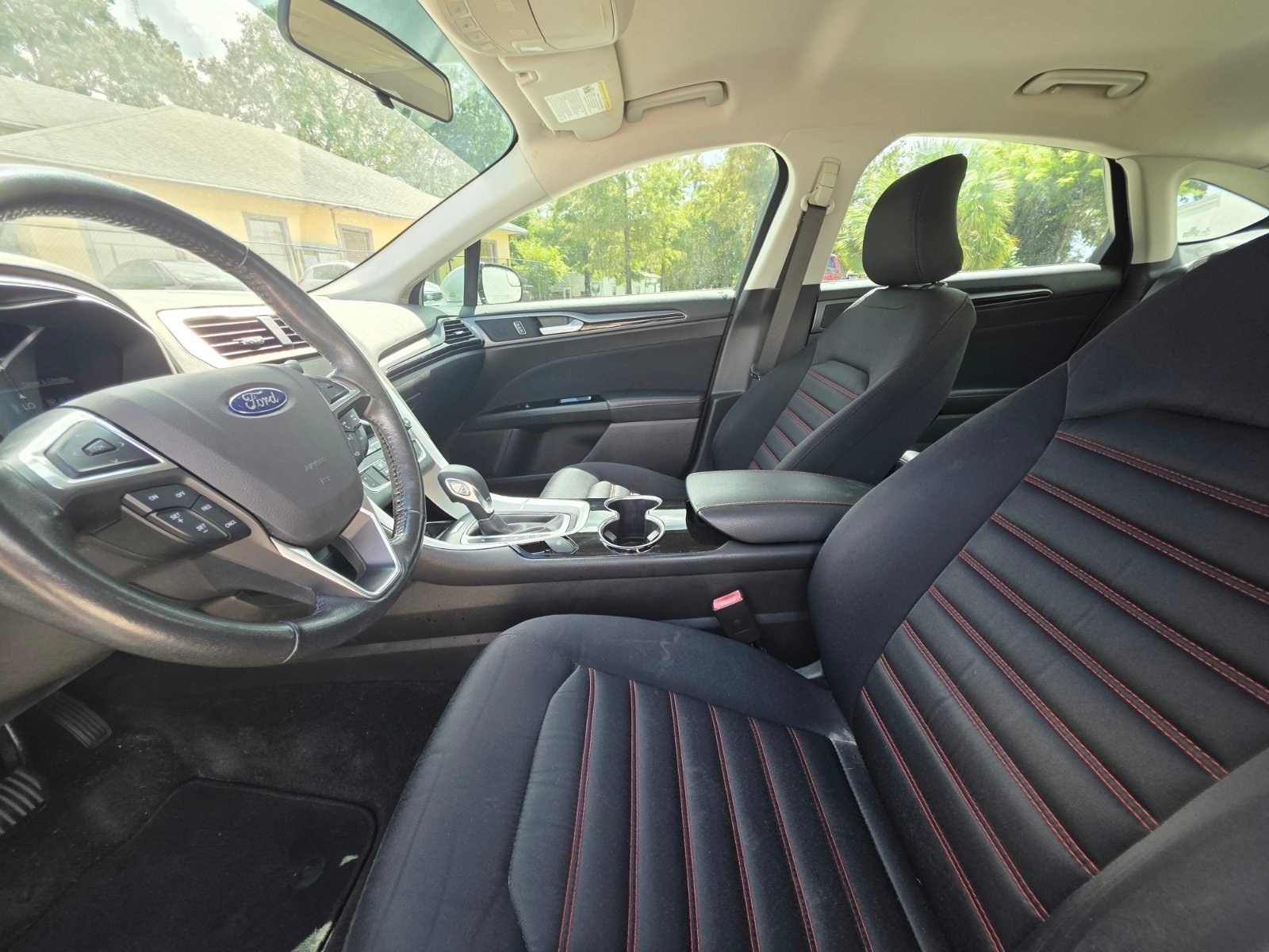 2018 Ford Fusion thumbnail 19