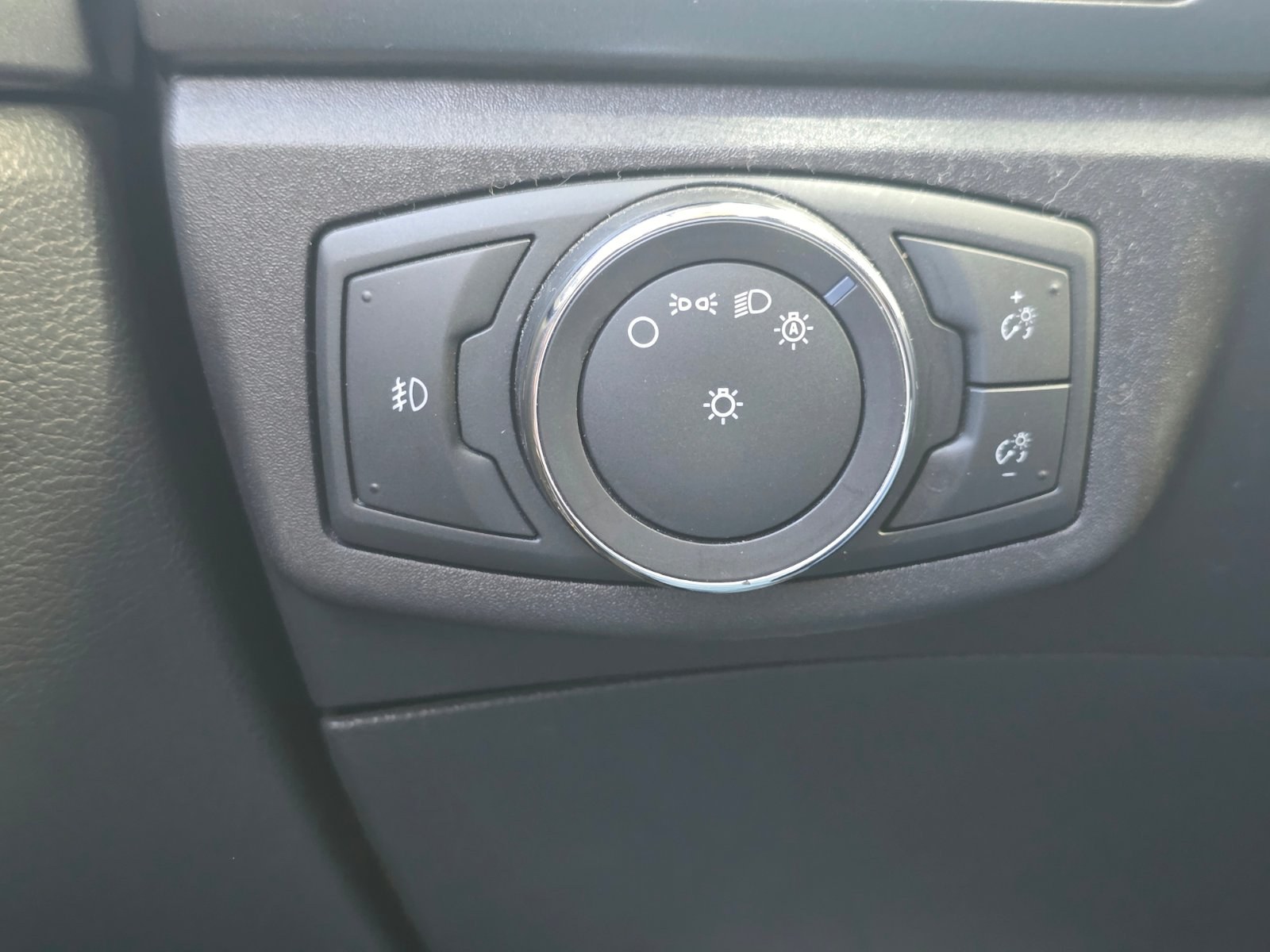 2018 Ford Fusion thumbnail 22