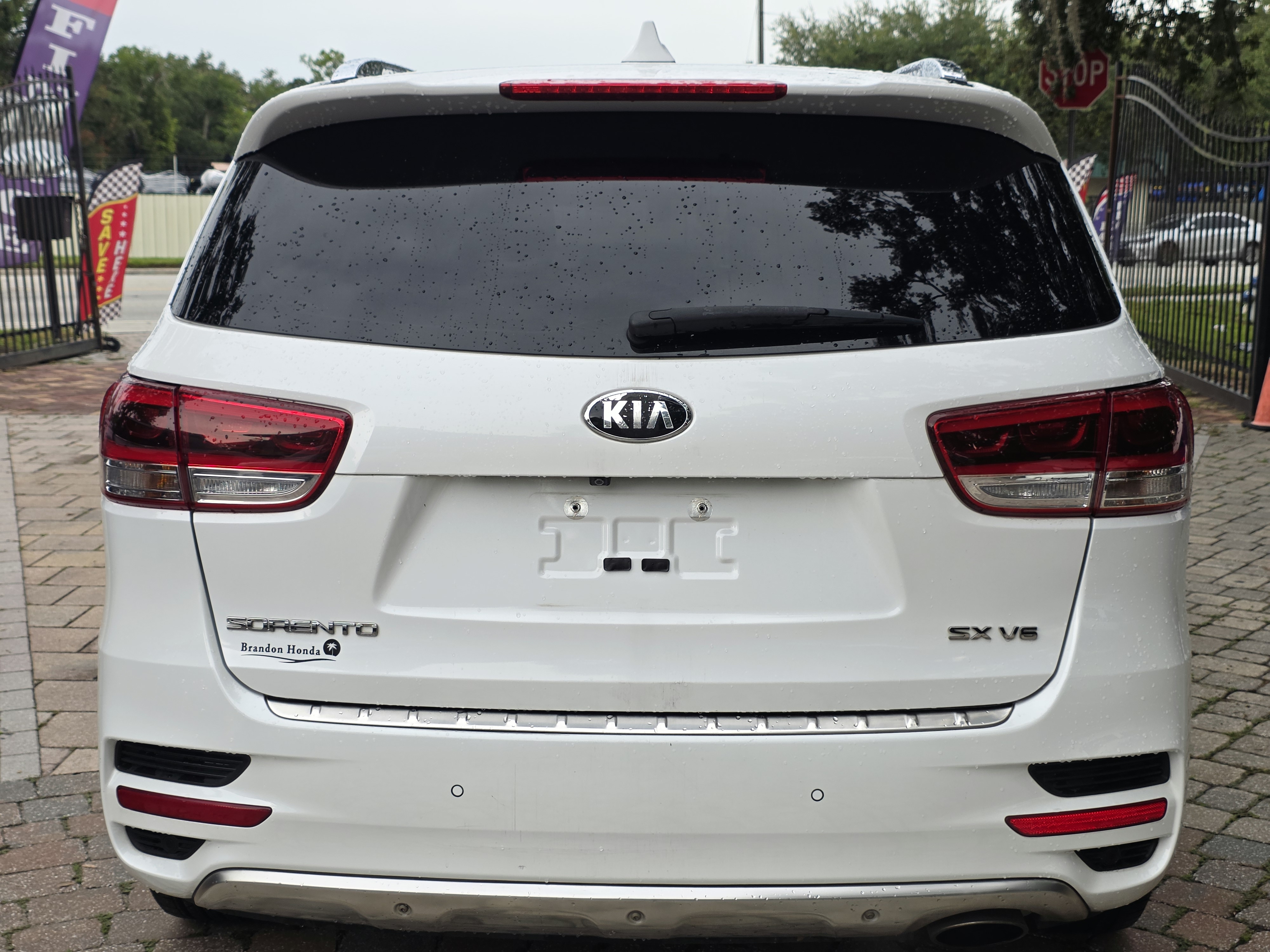 2018 Kia Sorento thumbnail 6