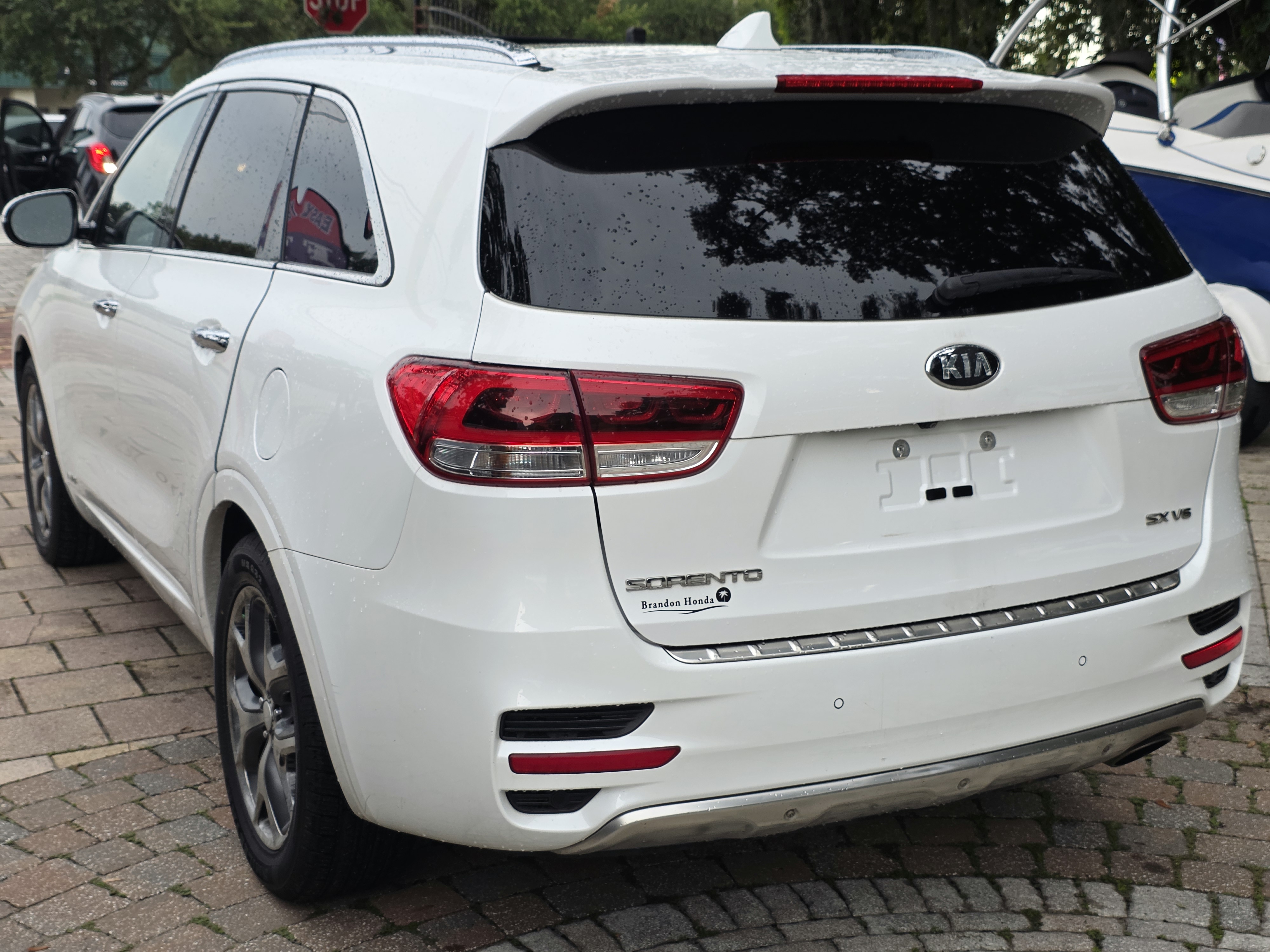 2018 Kia Sorento thumbnail 7