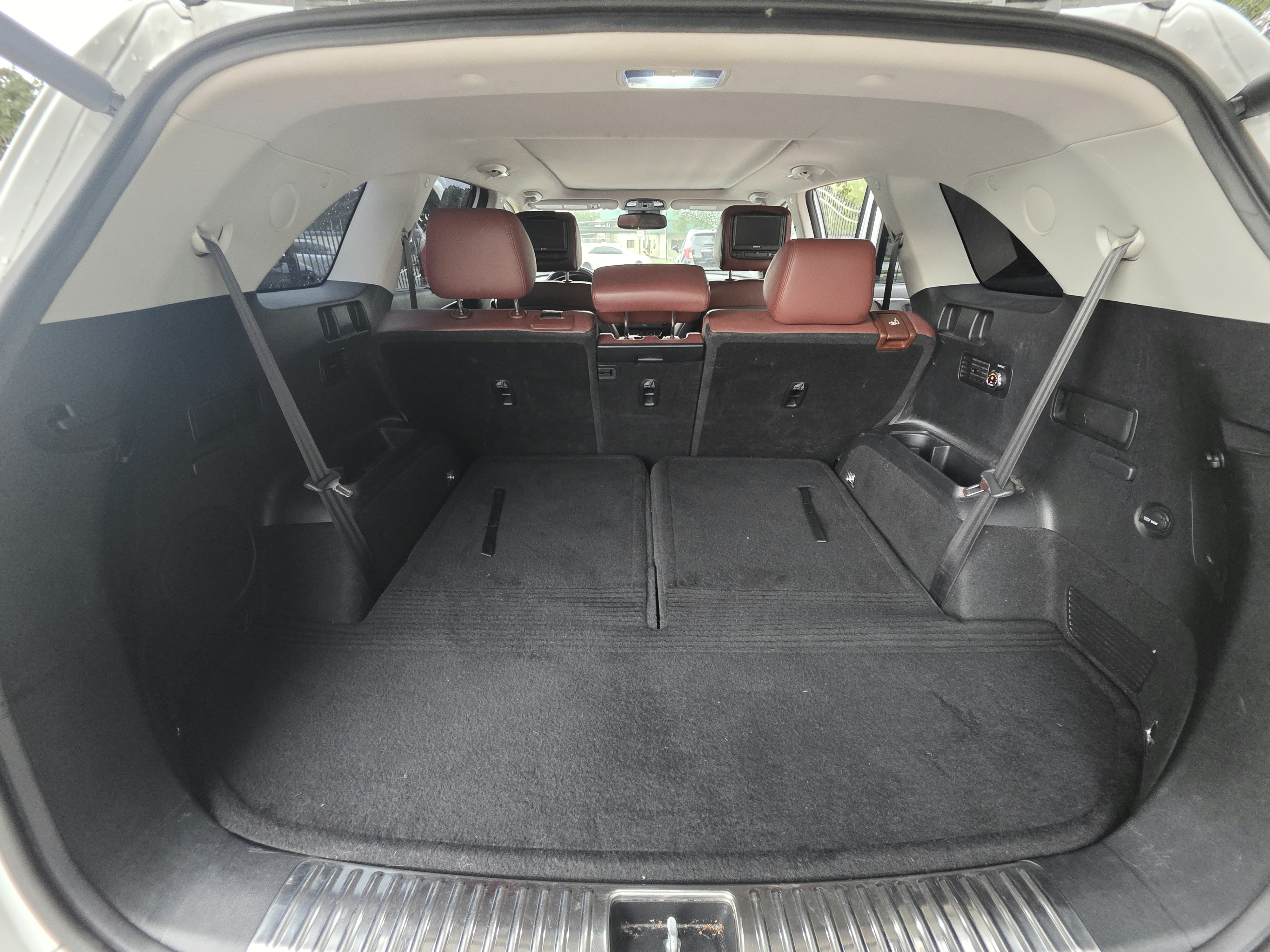 2018 Kia Sorento thumbnail 12