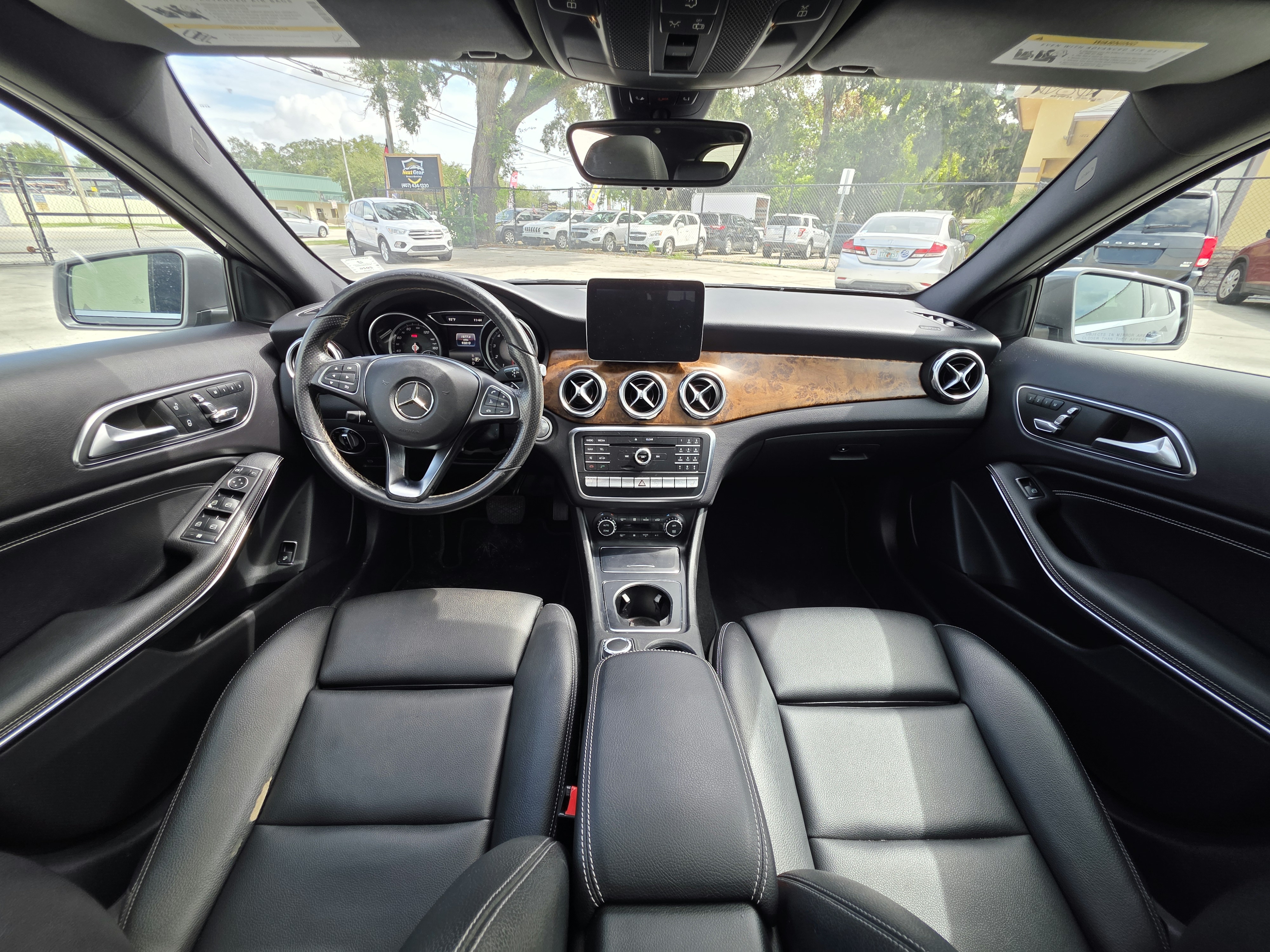 2018 Mercedes-Benz GLA thumbnail 20