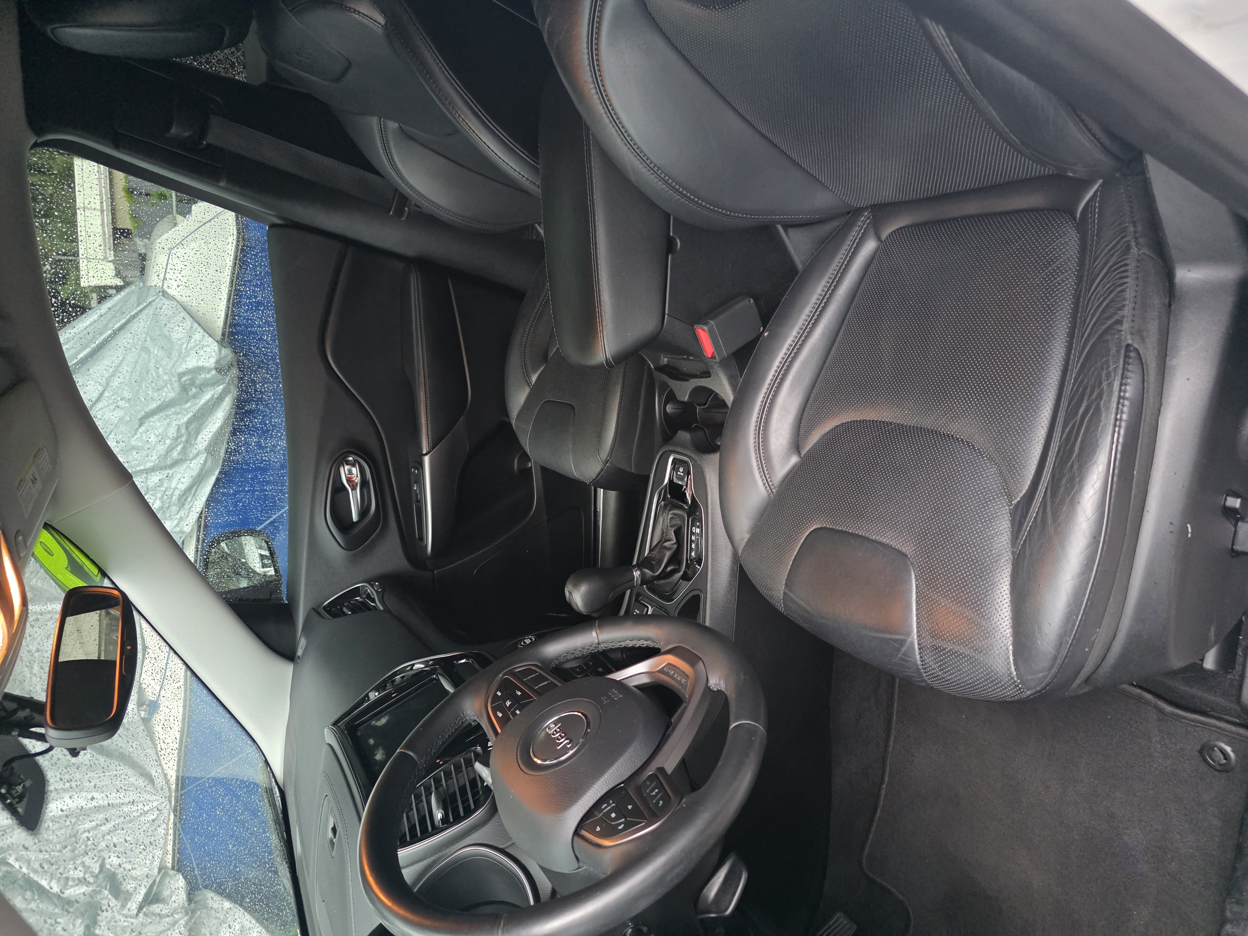 2019 Jeep Cherokee thumbnail 12