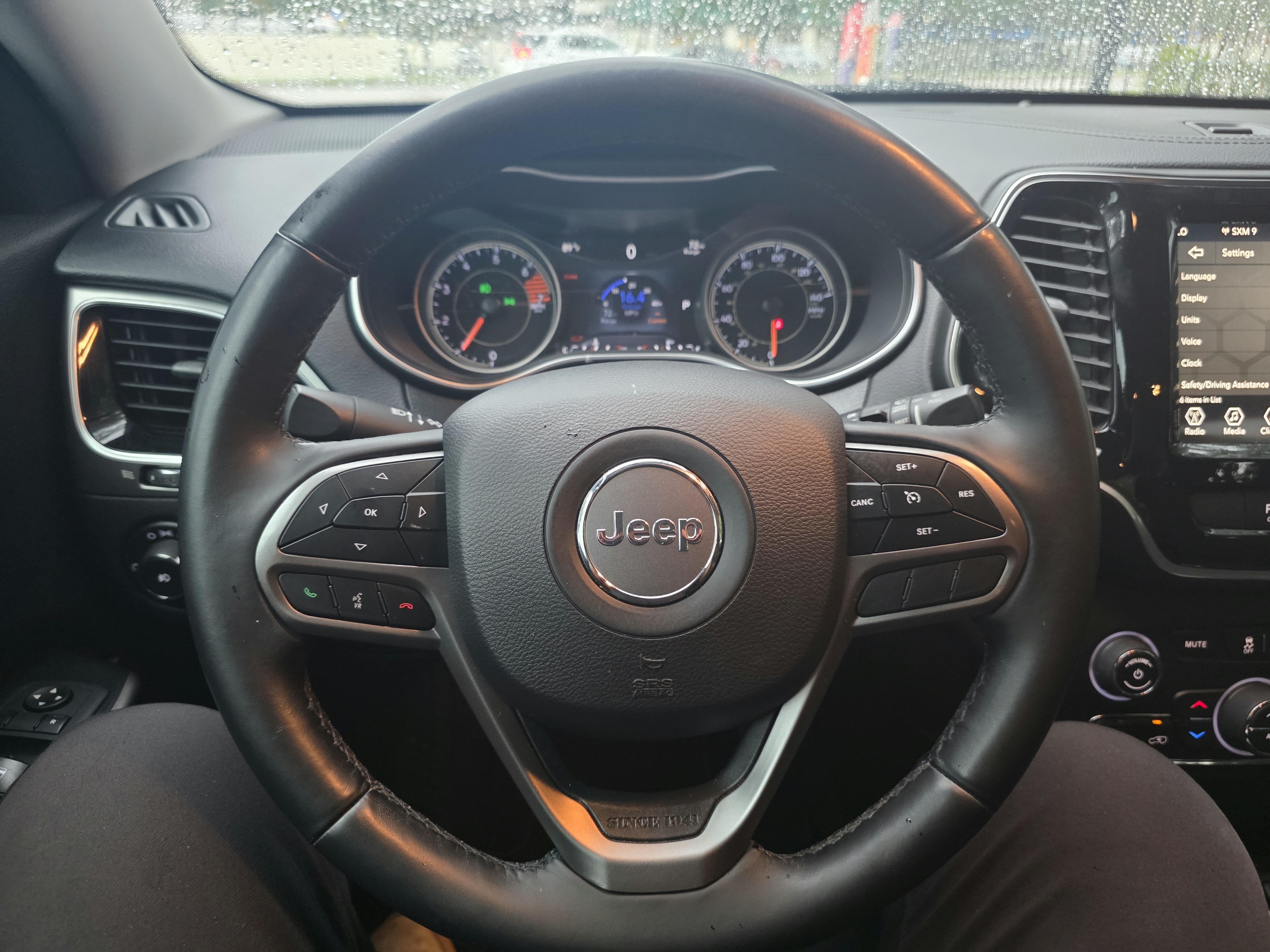 2019 Jeep Cherokee thumbnail 13