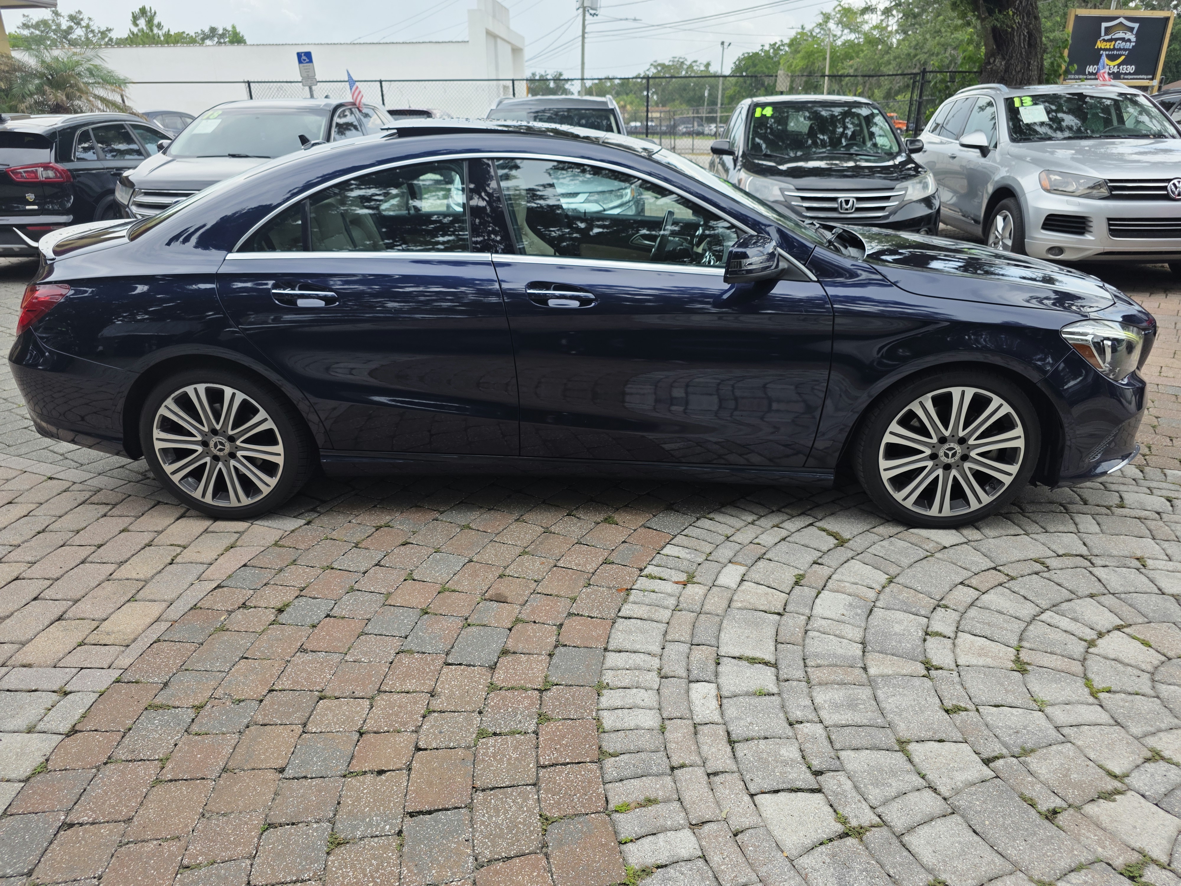 2019 Mercedes-Benz CLA 250 thumbnail 7