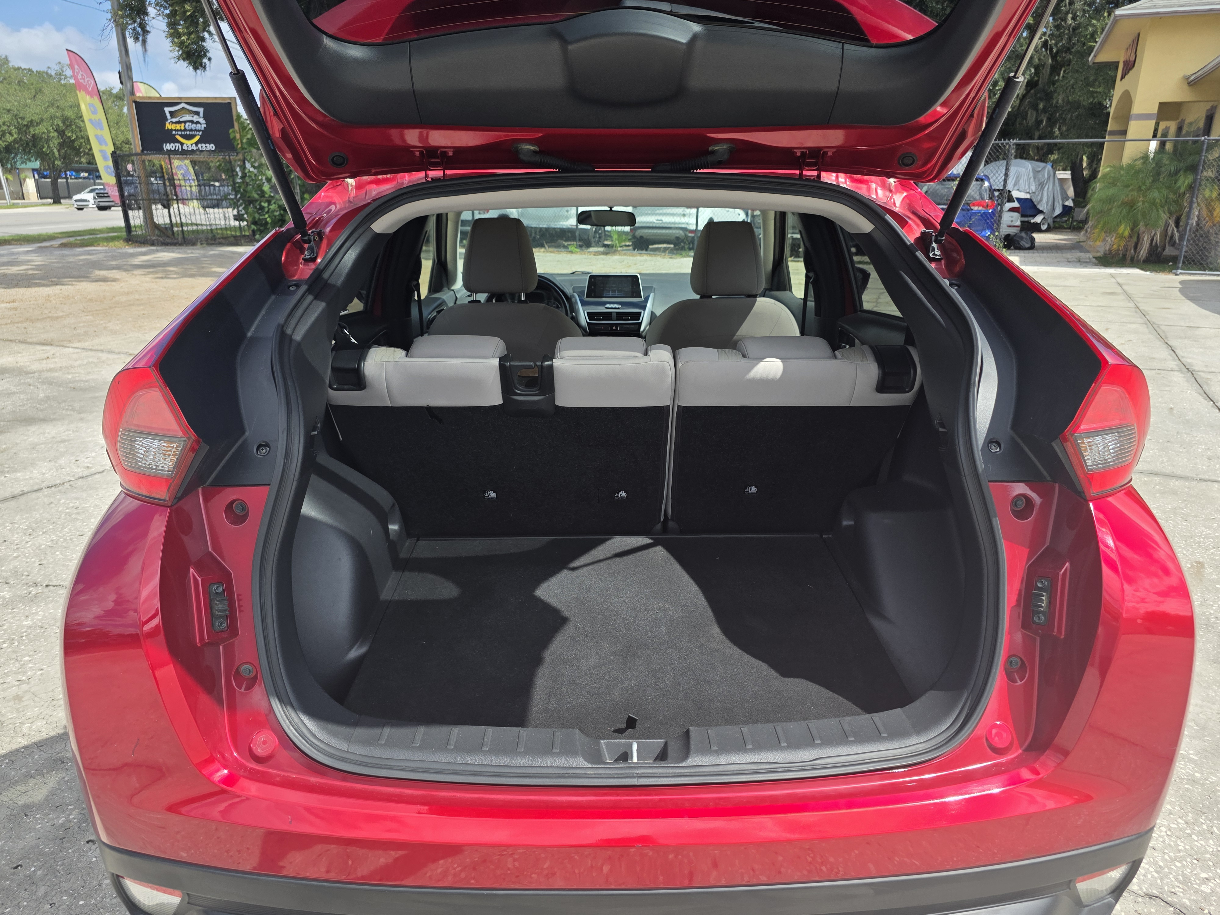 2019 Mitsubishi Eclipse Cross thumbnail 10