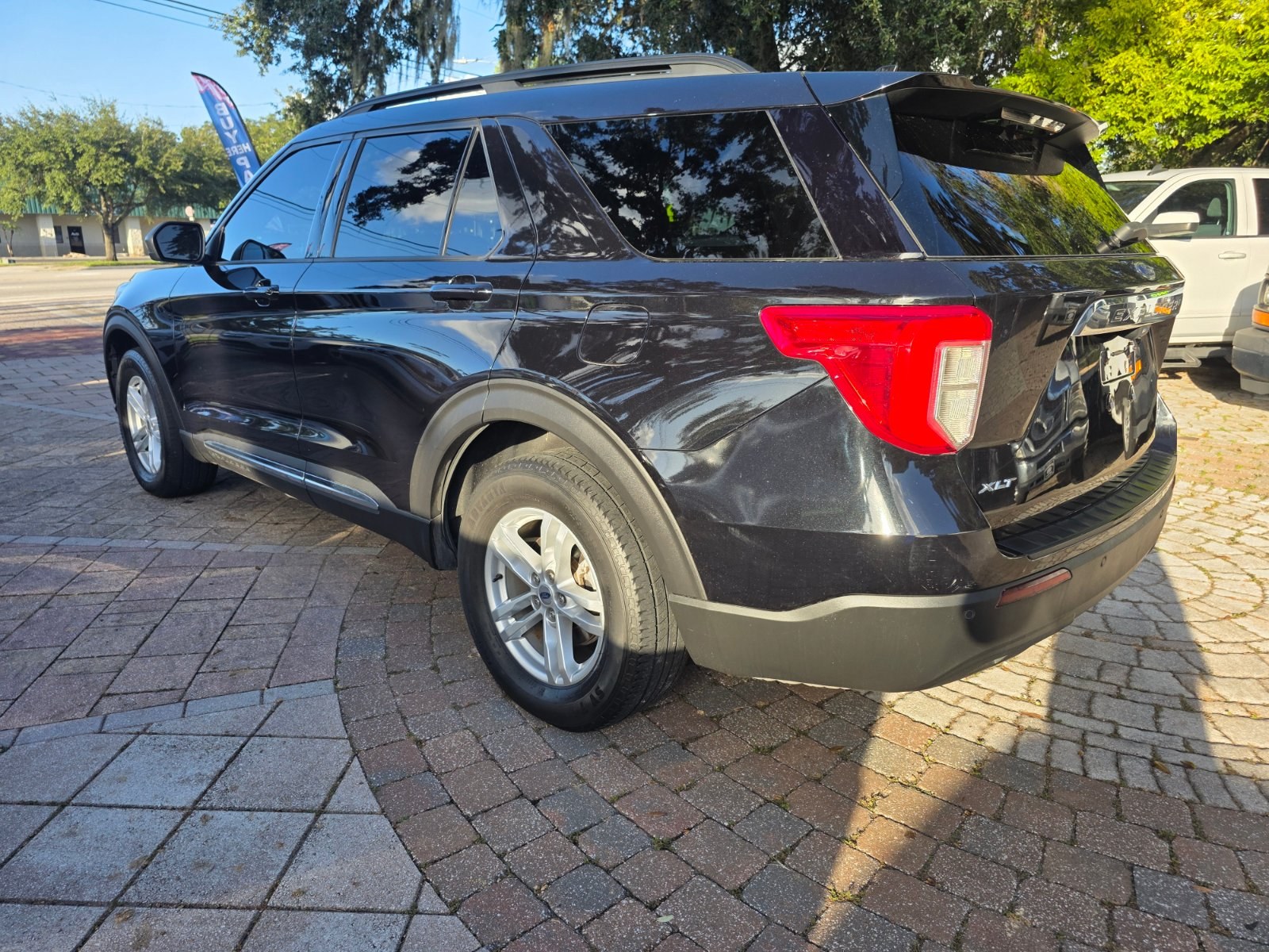2020 Ford Explorer thumbnail 8