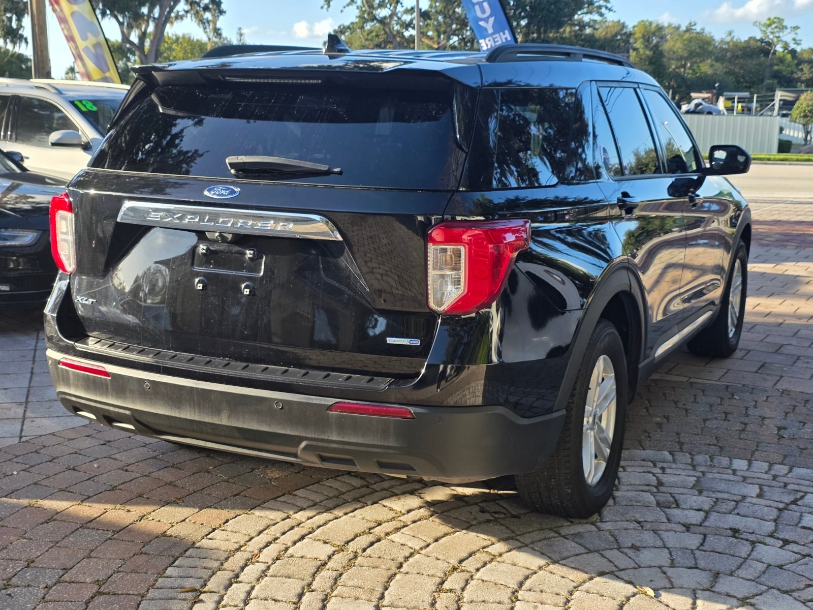 2020 Ford Explorer thumbnail 6