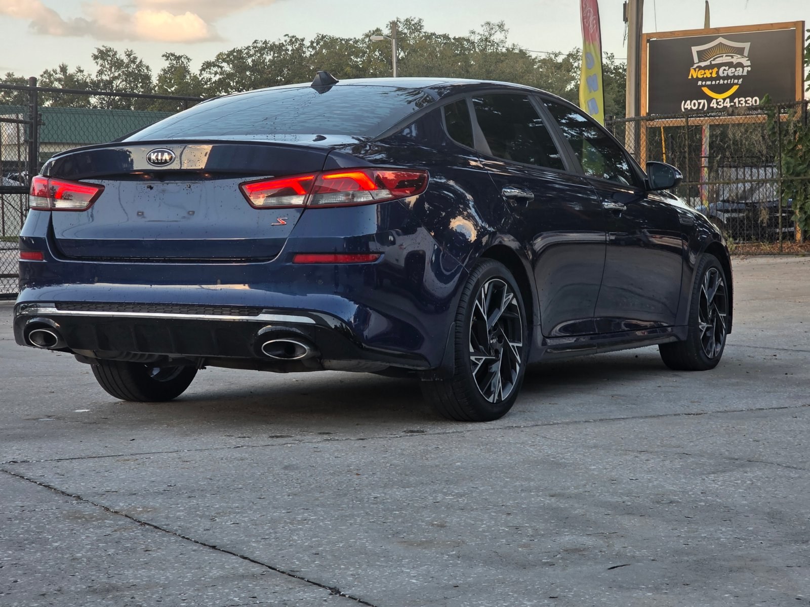2020 Kia Optima thumbnail 6